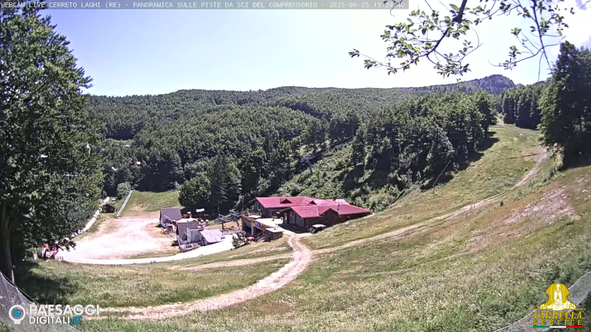 Cerreto Laghi Lakes & Ski Lifts Live Cam -  Reggio Emilia, Emilia-Romagna, Italy