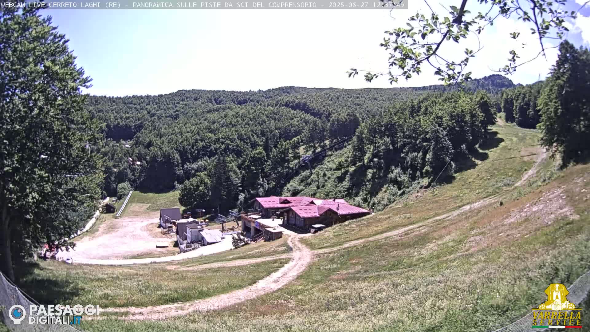 Cerreto Laghi Lakes & Ski Lifts Live Cam -  Reggio Emilia, Emilia-Romagna, Italy
