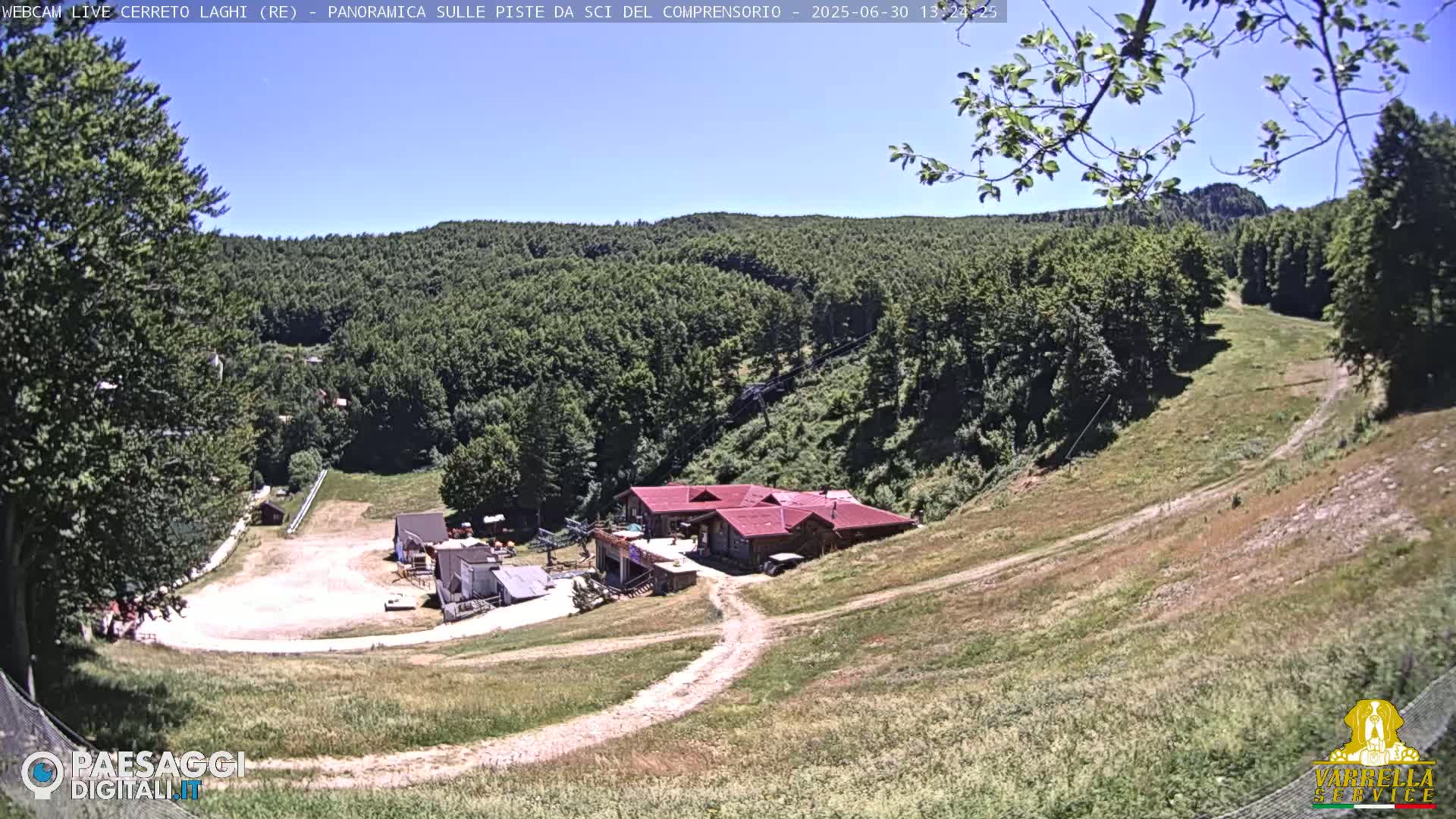 Cerreto Laghi Lakes & Ski Lifts Live Cam -  Reggio Emilia, Emilia-Romagna, Italy