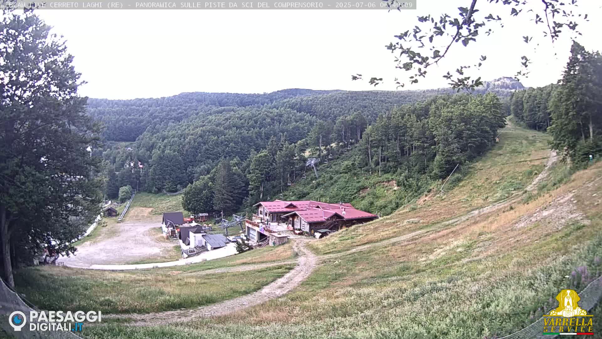 Cerreto Laghi Lakes & Ski Lifts Live Cam -  Reggio Emilia, Emilia-Romagna, Italy