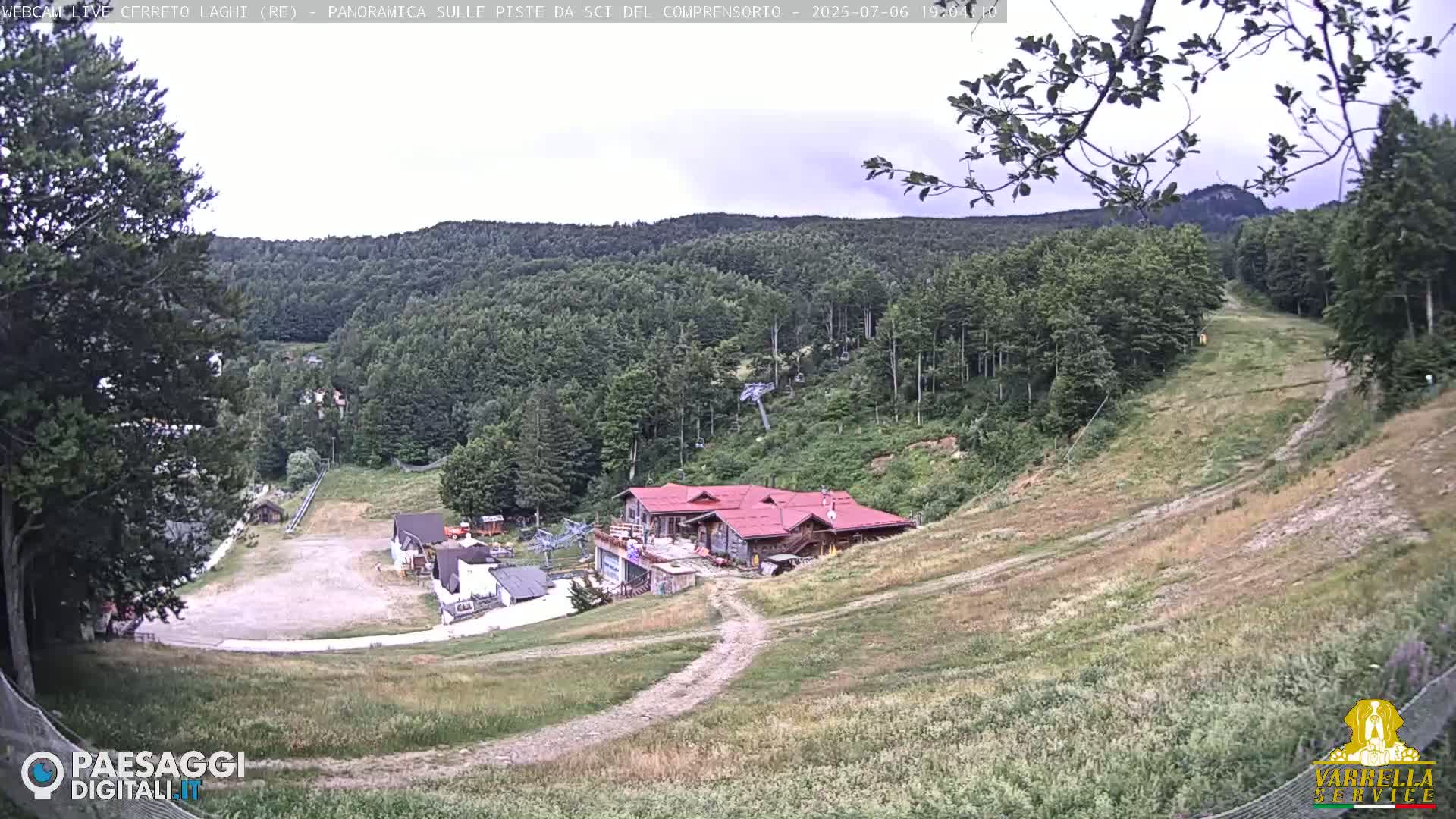 Cerreto Laghi Lakes & Ski Lifts Live Cam -  Reggio Emilia, Emilia-Romagna, Italy