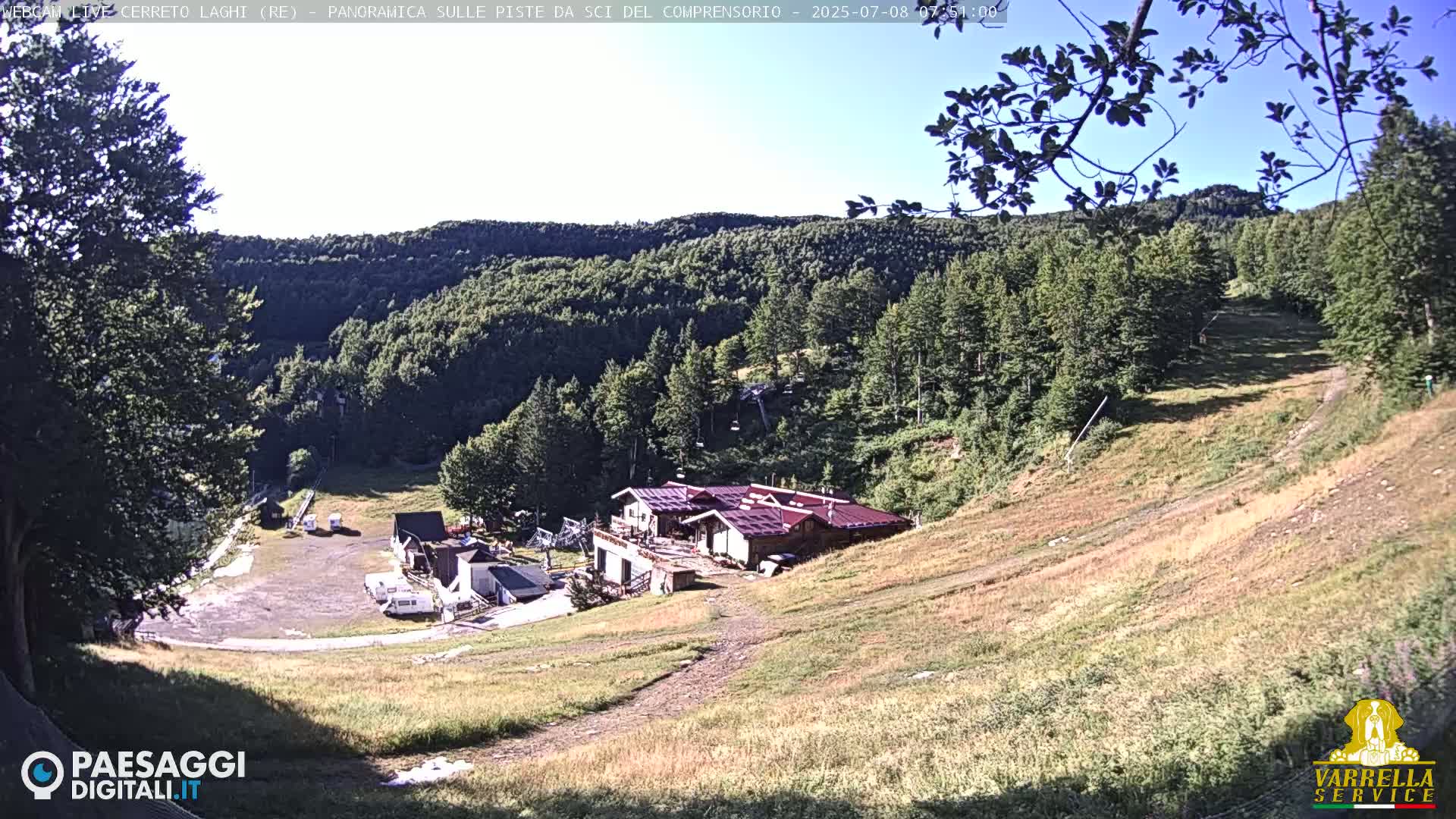 Cerreto Laghi Lakes & Ski Lifts Live Cam -  Reggio Emilia, Emilia-Romagna, Italy