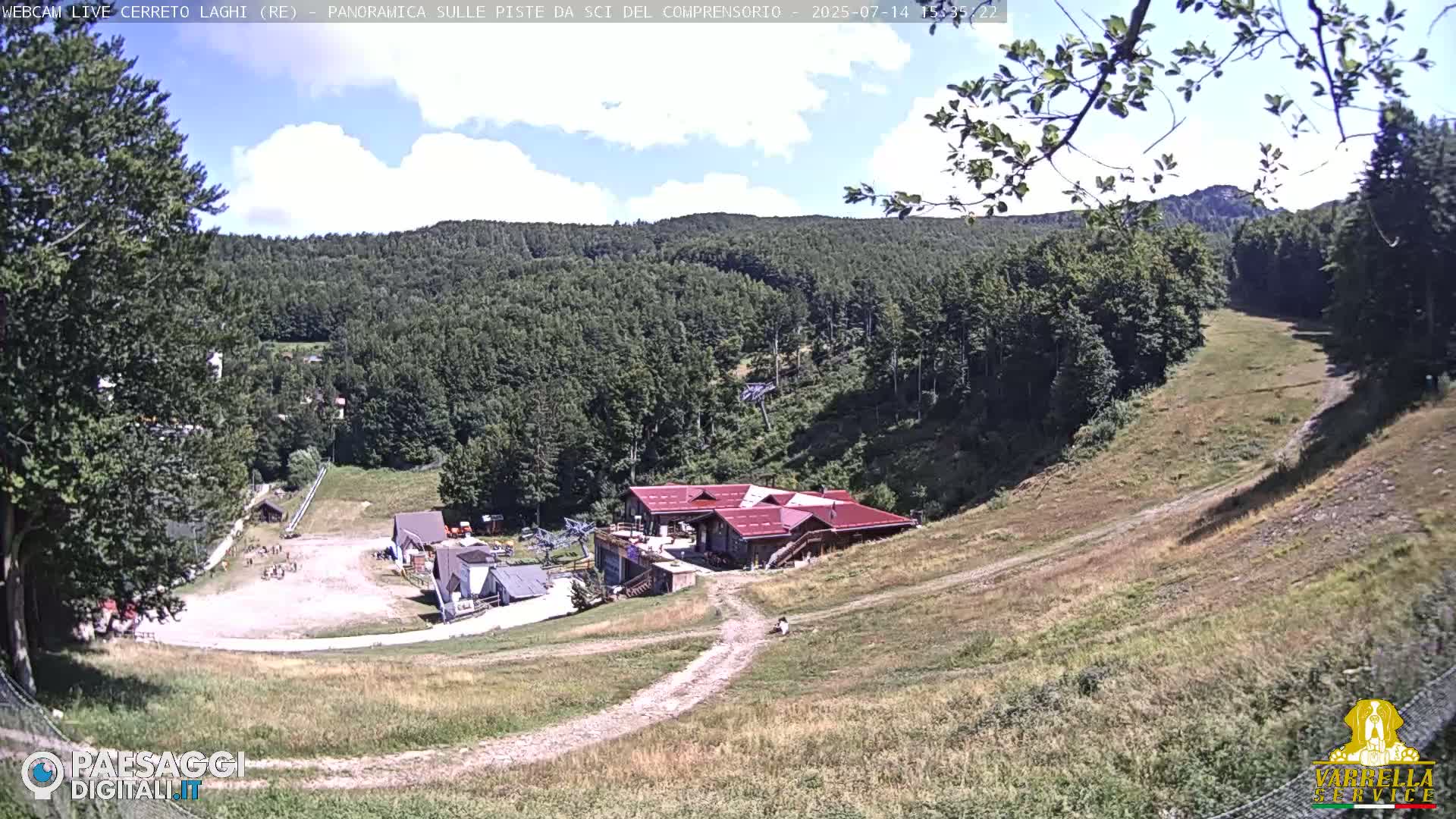 Cerreto Laghi Lakes & Ski Lifts Live Cam -  Reggio Emilia, Emilia-Romagna, Italy
