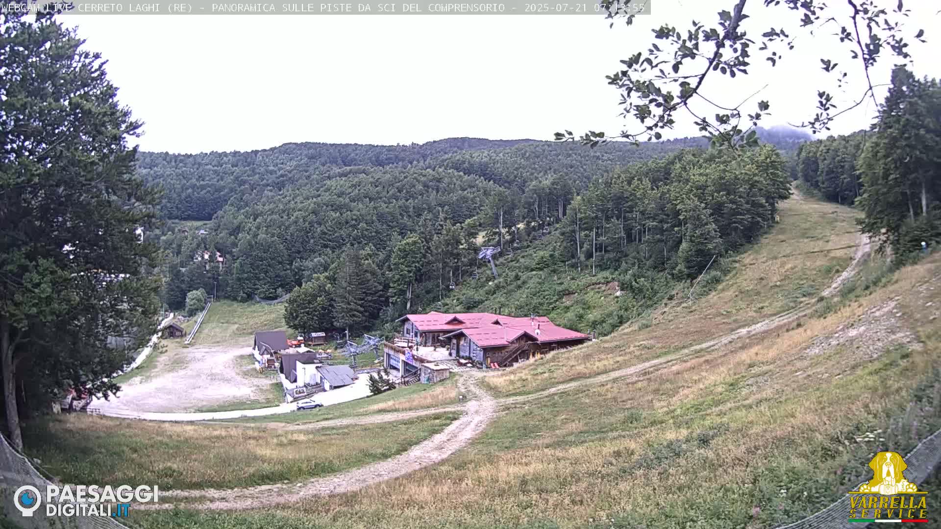 Cerreto Laghi Lakes & Ski Lifts Live Cam -  Reggio Emilia, Emilia-Romagna, Italy