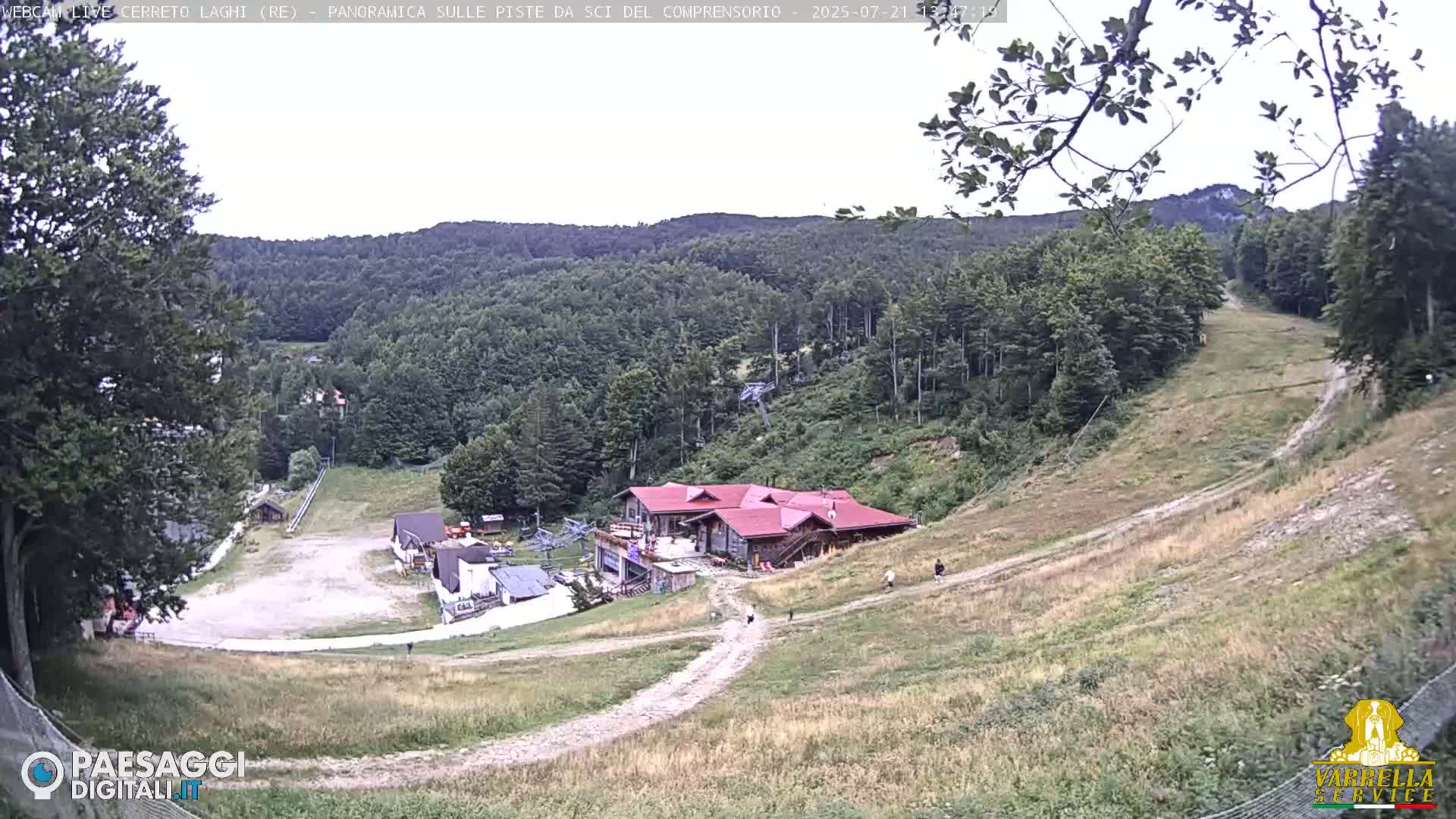 Cerreto Laghi Lakes & Ski Lifts Live Cam -  Reggio Emilia, Emilia-Romagna, Italy