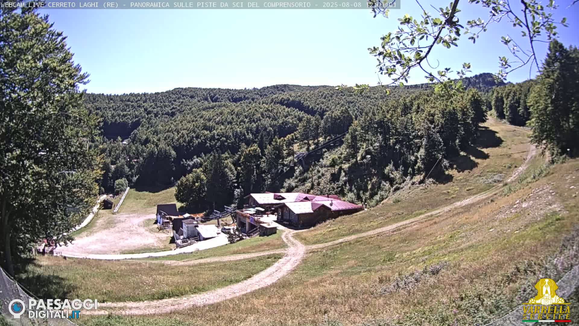Cerreto Laghi Lakes & Ski Lifts Live Cam -  Reggio Emilia, Emilia-Romagna, Italy