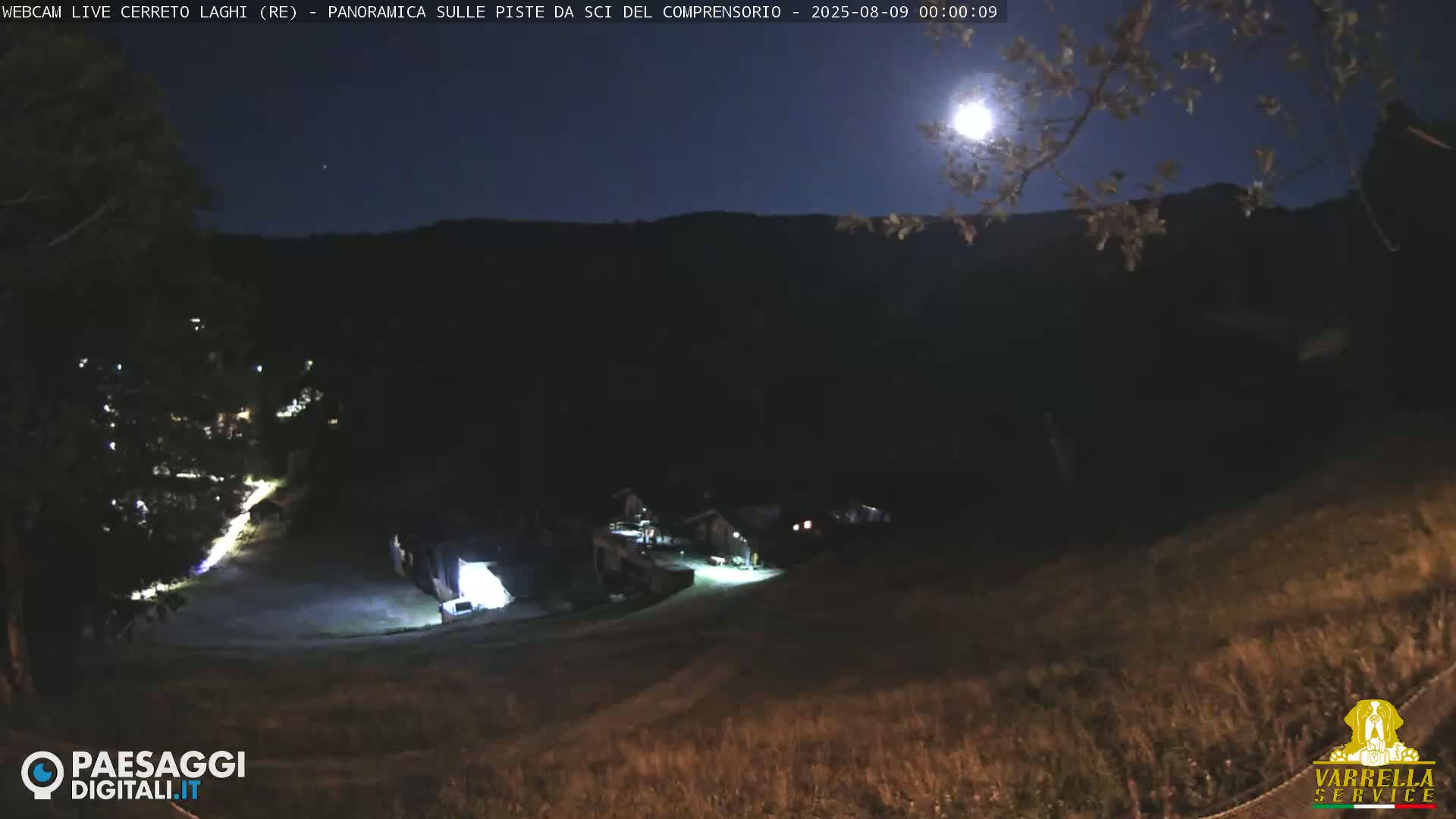 Cerreto Laghi Lakes & Ski Lifts Live Cam -  Reggio Emilia, Emilia-Romagna, Italy