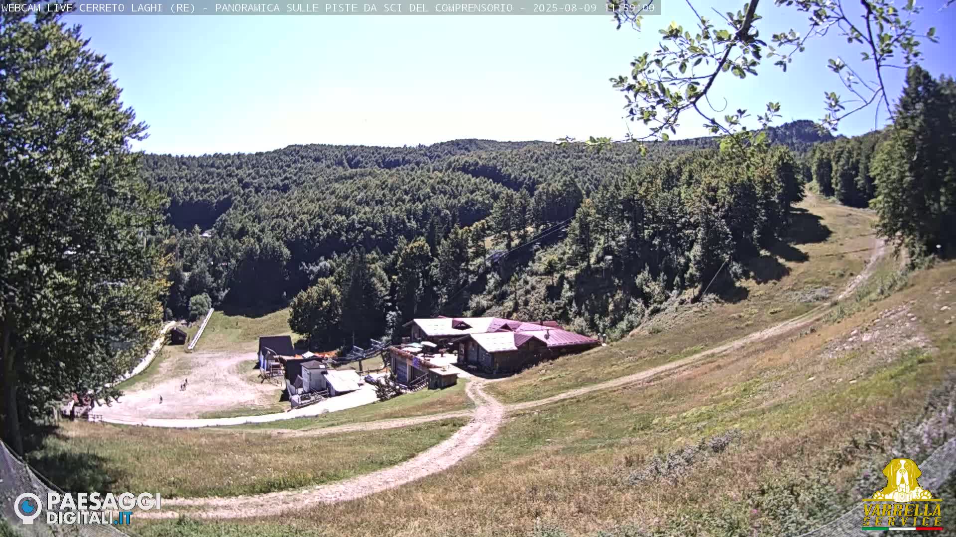 Cerreto Laghi Lakes & Ski Lifts Live Cam -  Reggio Emilia, Emilia-Romagna, Italy