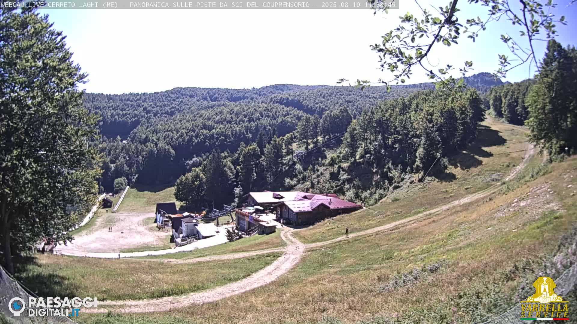Cerreto Laghi Lakes & Ski Lifts Live Cam -  Reggio Emilia, Emilia-Romagna, Italy