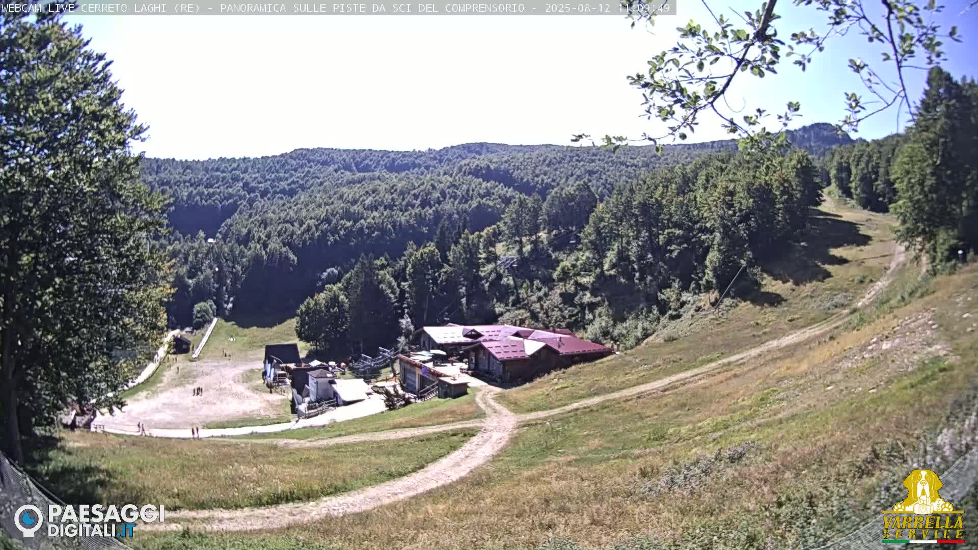Cerreto Laghi Lakes & Ski Lifts Live Cam -  Reggio Emilia, Emilia-Romagna, Italy