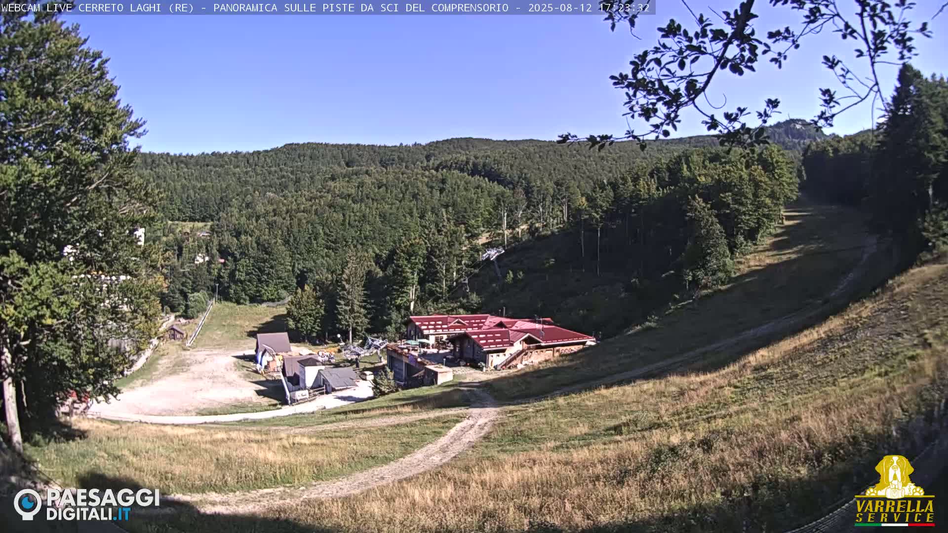 Cerreto Laghi Lakes & Ski Lifts Live Cam -  Reggio Emilia, Emilia-Romagna, Italy