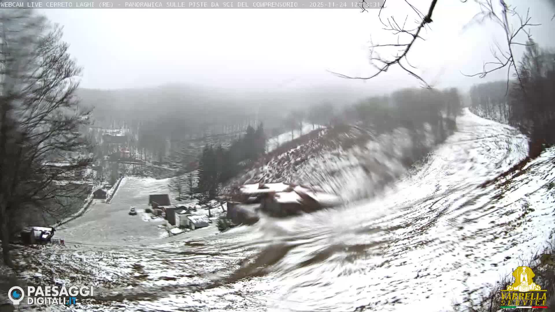 Cerreto Laghi Lakes & Ski Lifts Live Cam -  Reggio Emilia, Emilia-Romagna, Italy