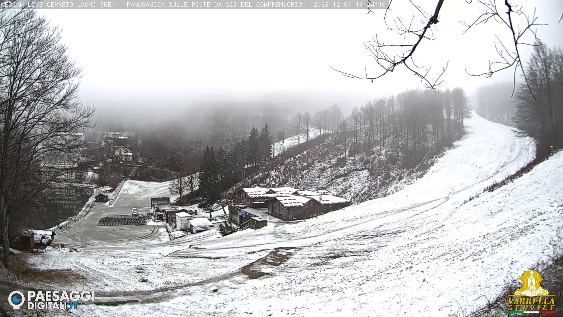 Cerreto Laghi Lakes & Ski Lifts Live Cam -  Reggio Emilia, Emilia-Romagna, Italy