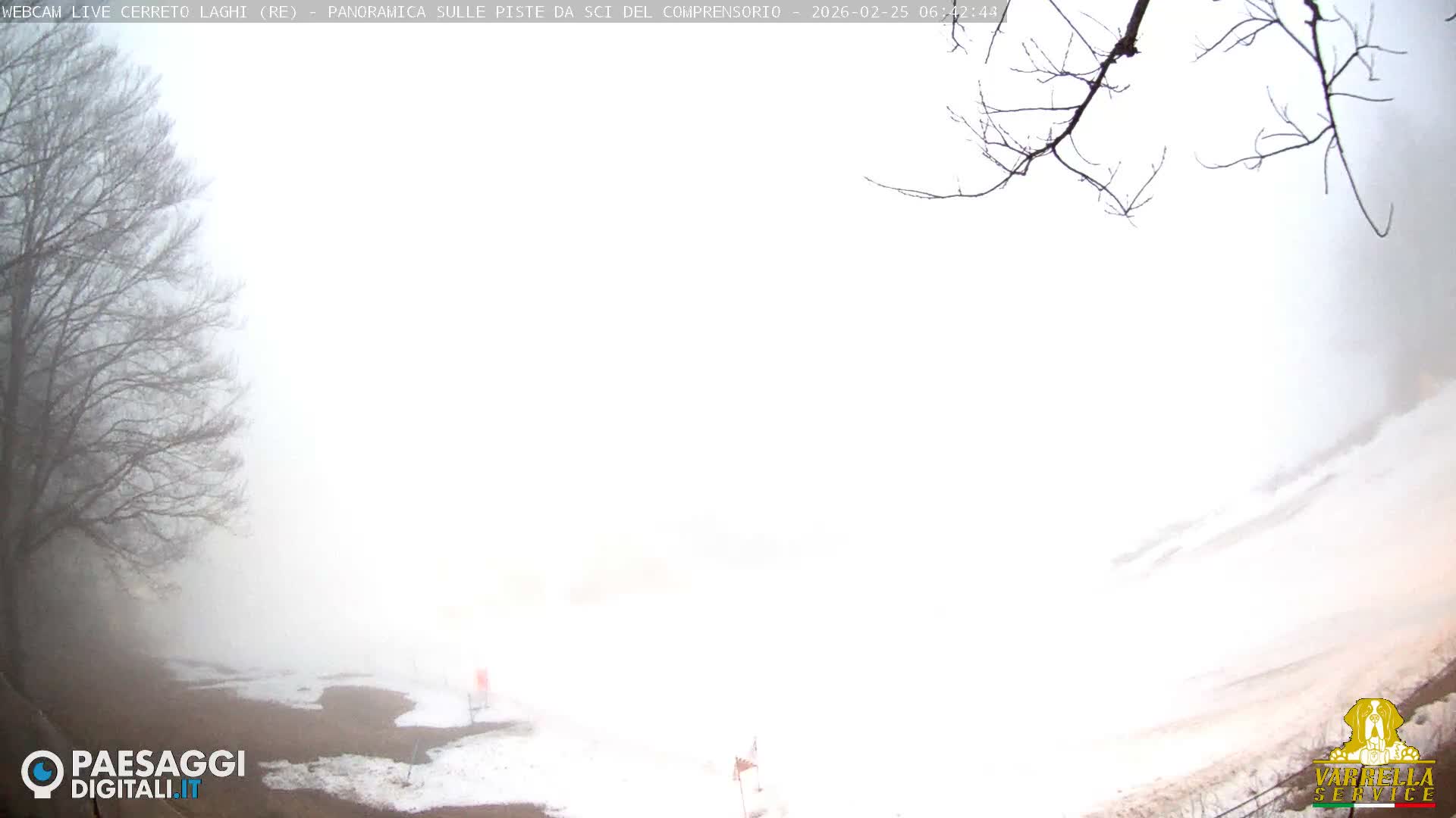 Cerreto Laghi Lakes & Ski Lifts Live Cam -  Reggio Emilia, Emilia-Romagna, Italy