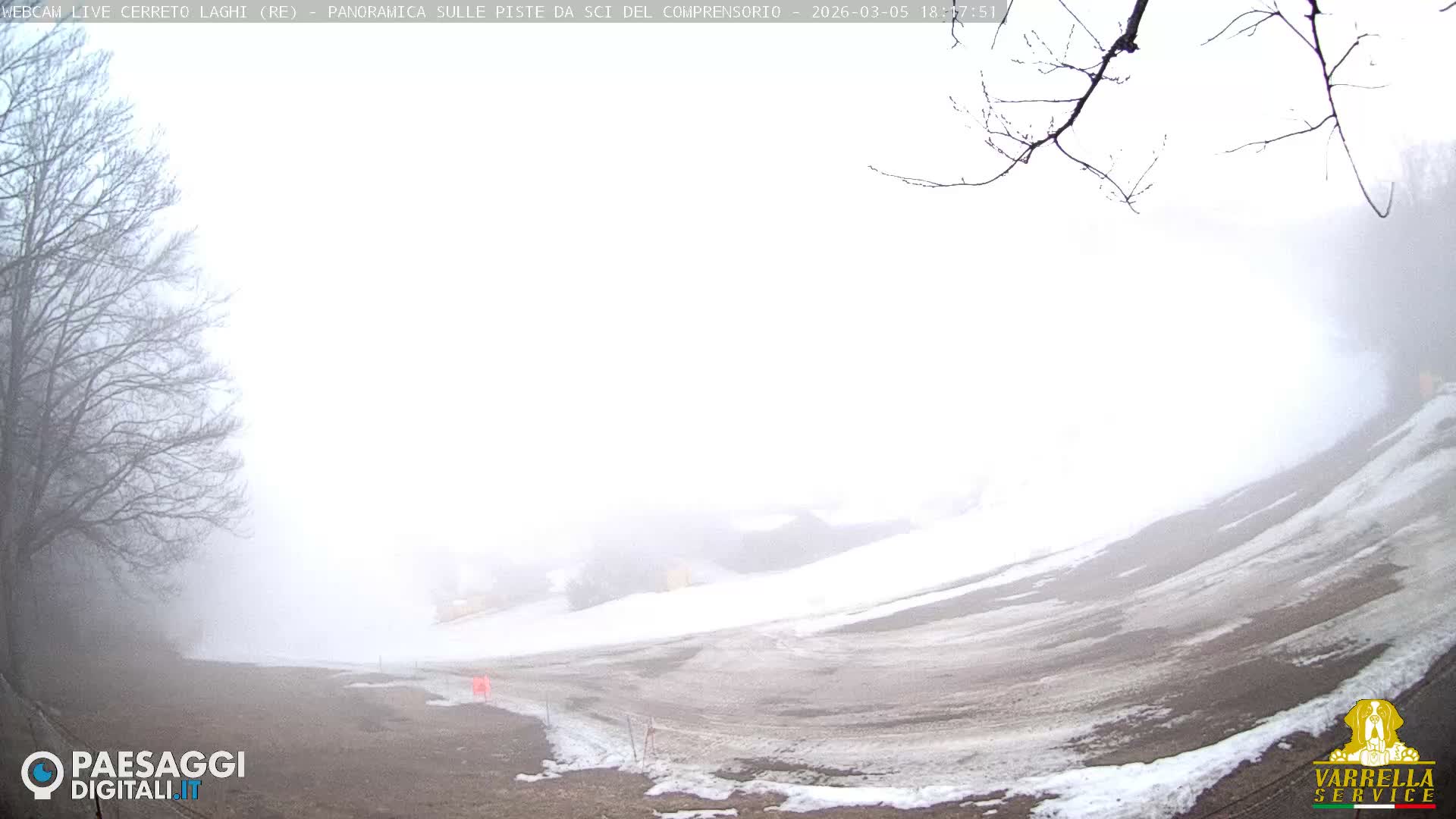 Cerreto Laghi Lakes & Ski Lifts Live Cam -  Reggio Emilia, Emilia-Romagna, Italy