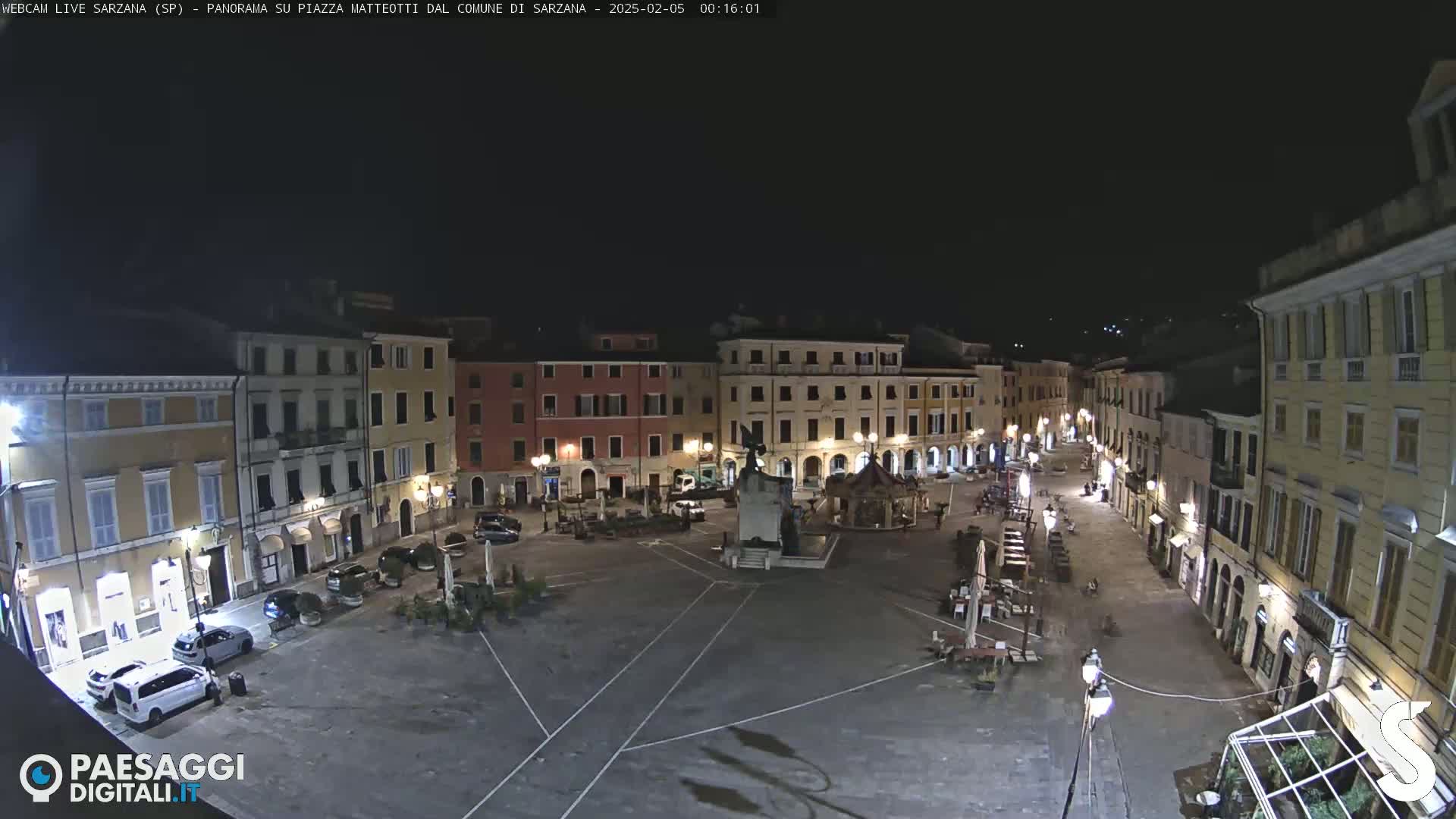 Sarzana, Piazza Matteotti Square Live Cam - La Spezia, Liguria, Italy