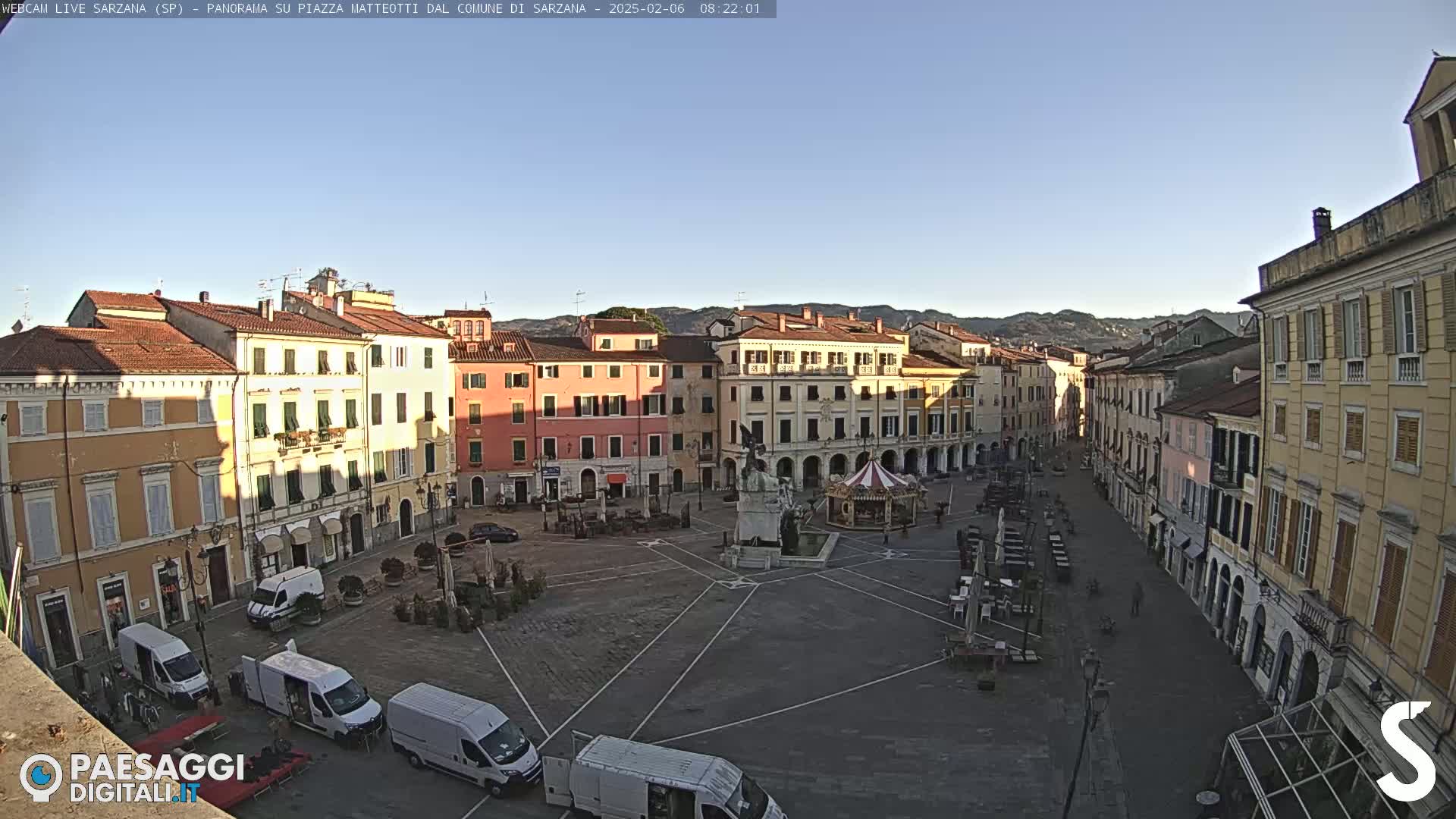 Sarzana, Piazza Matteotti Square Live Cam - La Spezia, Liguria, Italy
