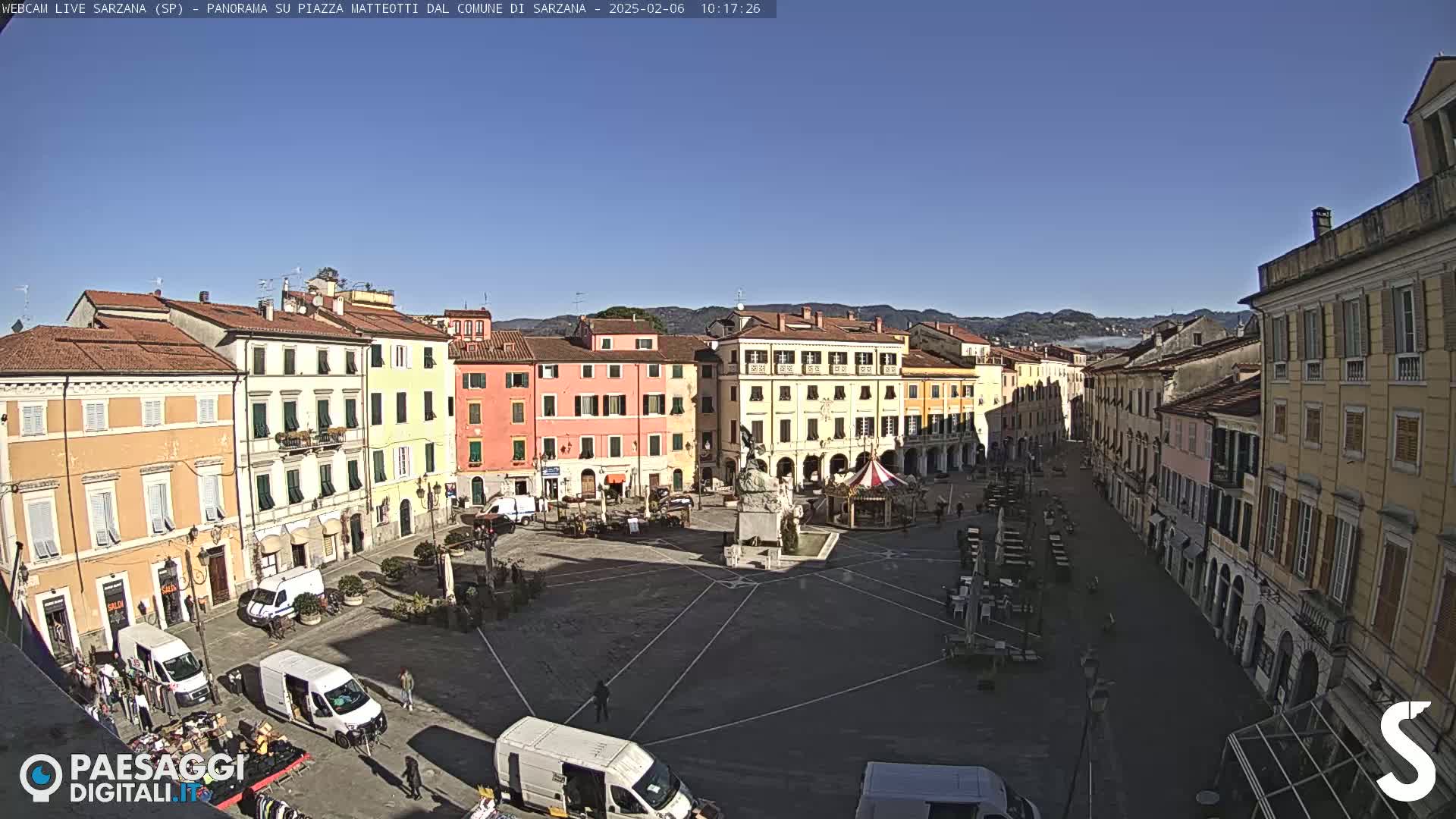Sarzana, Piazza Matteotti Square Live Cam - La Spezia, Liguria, Italy