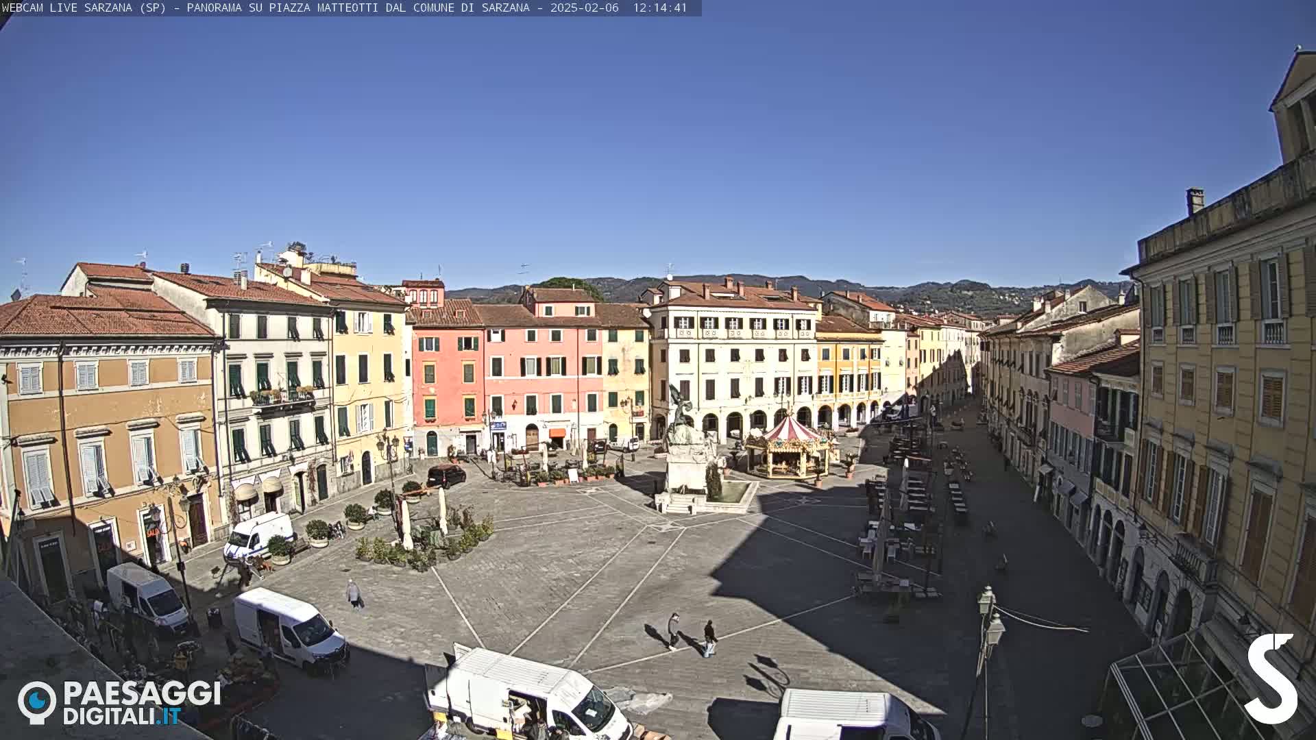 Sarzana, Piazza Matteotti Square Live Cam - La Spezia, Liguria, Italy