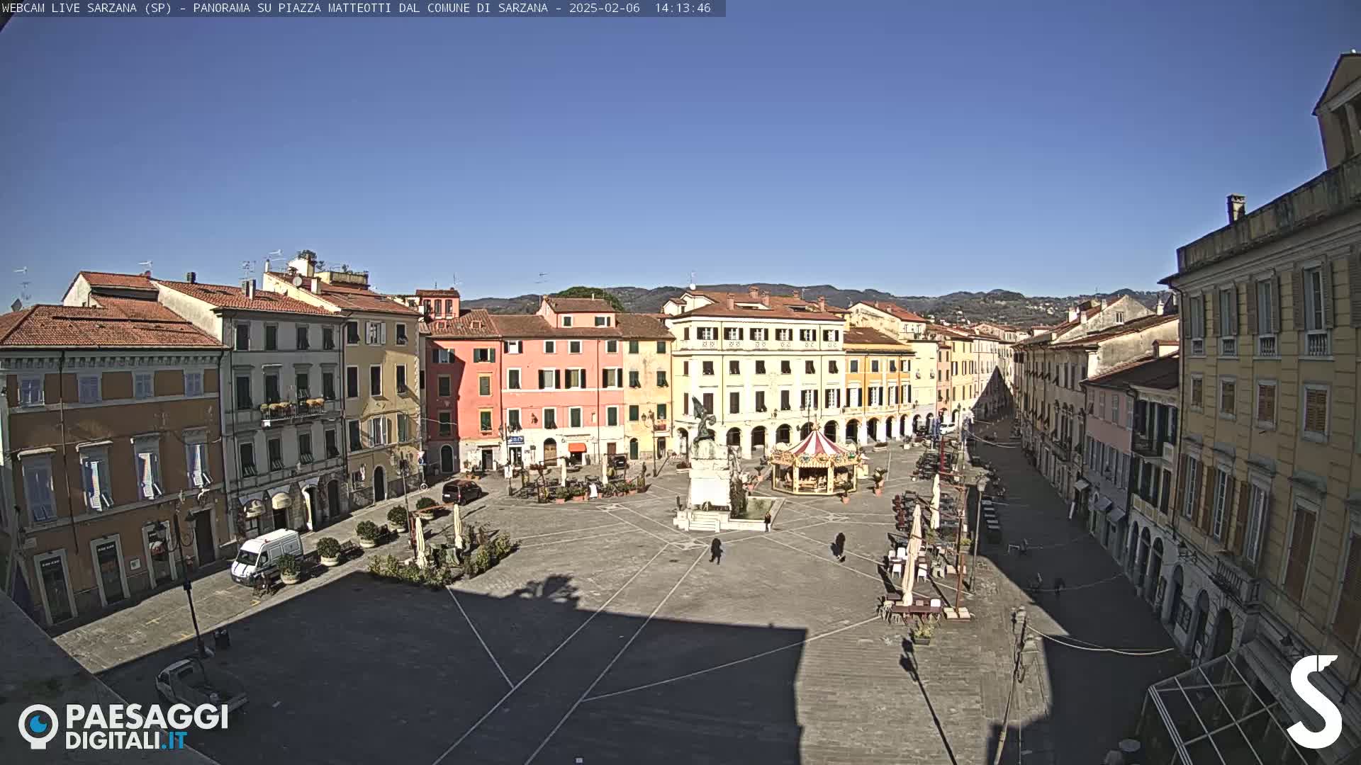 Sarzana, Piazza Matteotti Square Live Cam - La Spezia, Liguria, Italy