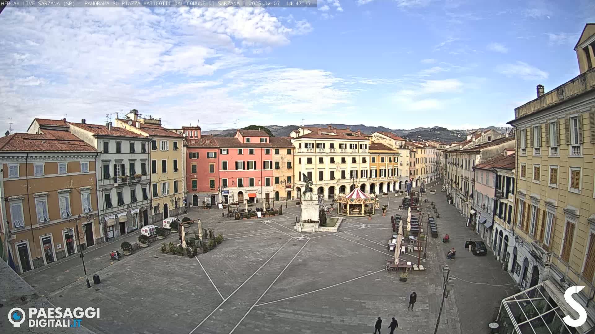 Sarzana, Piazza Matteotti Square Live Cam - La Spezia, Liguria, Italy