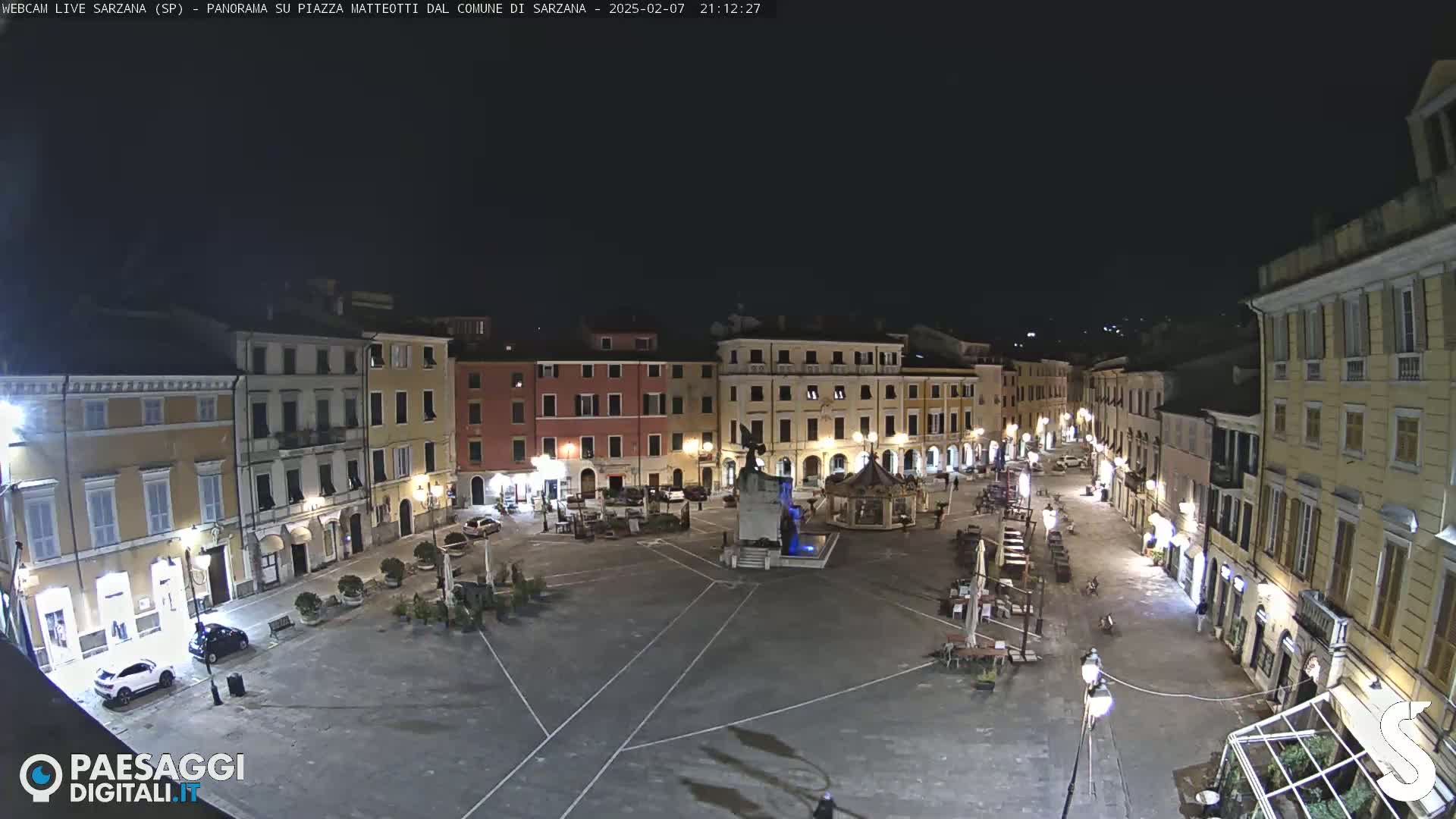 Sarzana, Piazza Matteotti Square Live Cam - La Spezia, Liguria, Italy