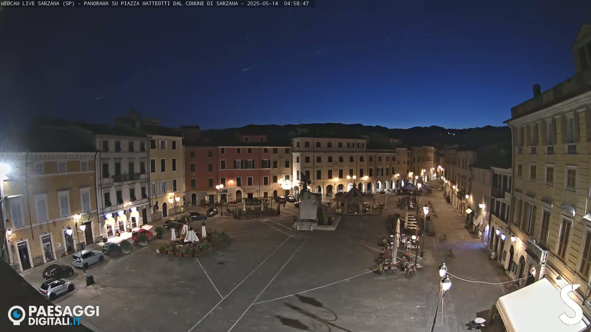 Sarzana, Piazza Matteotti Square Live Cam - La Spezia, Liguria, Italy