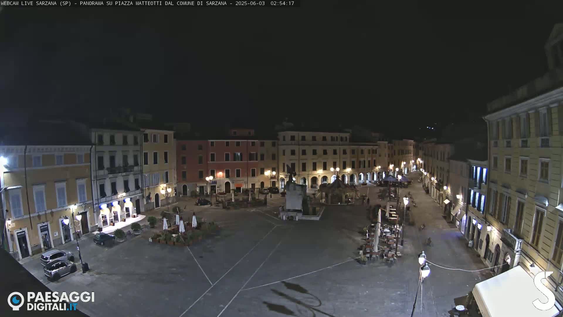 Sarzana, Piazza Matteotti Square Live Cam - La Spezia, Liguria, Italy