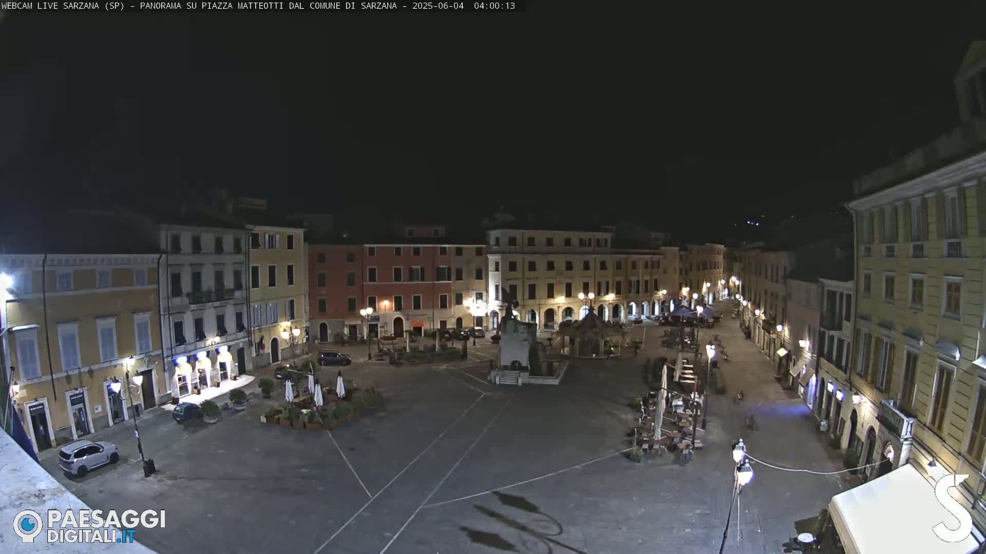 Sarzana, Piazza Matteotti Square Live Cam - La Spezia, Liguria, Italy