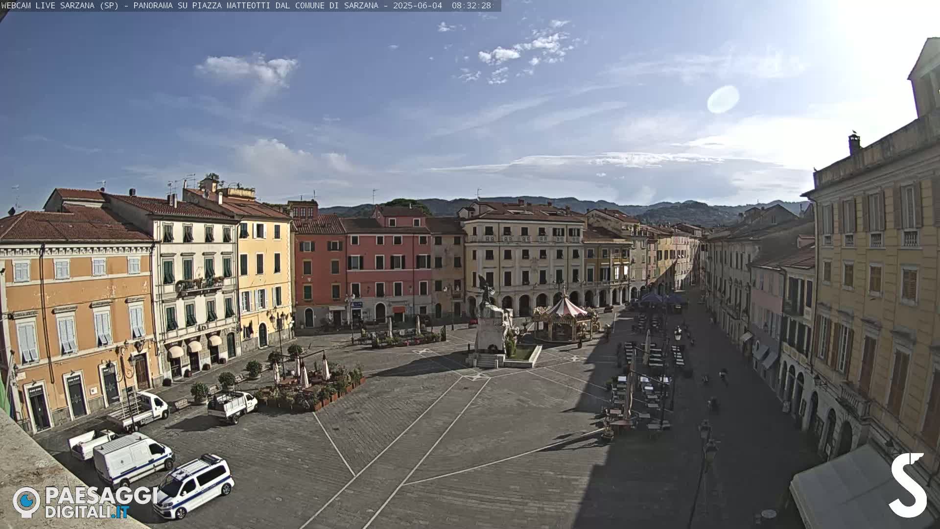 Sarzana, Piazza Matteotti Square Live Cam - La Spezia, Liguria, Italy