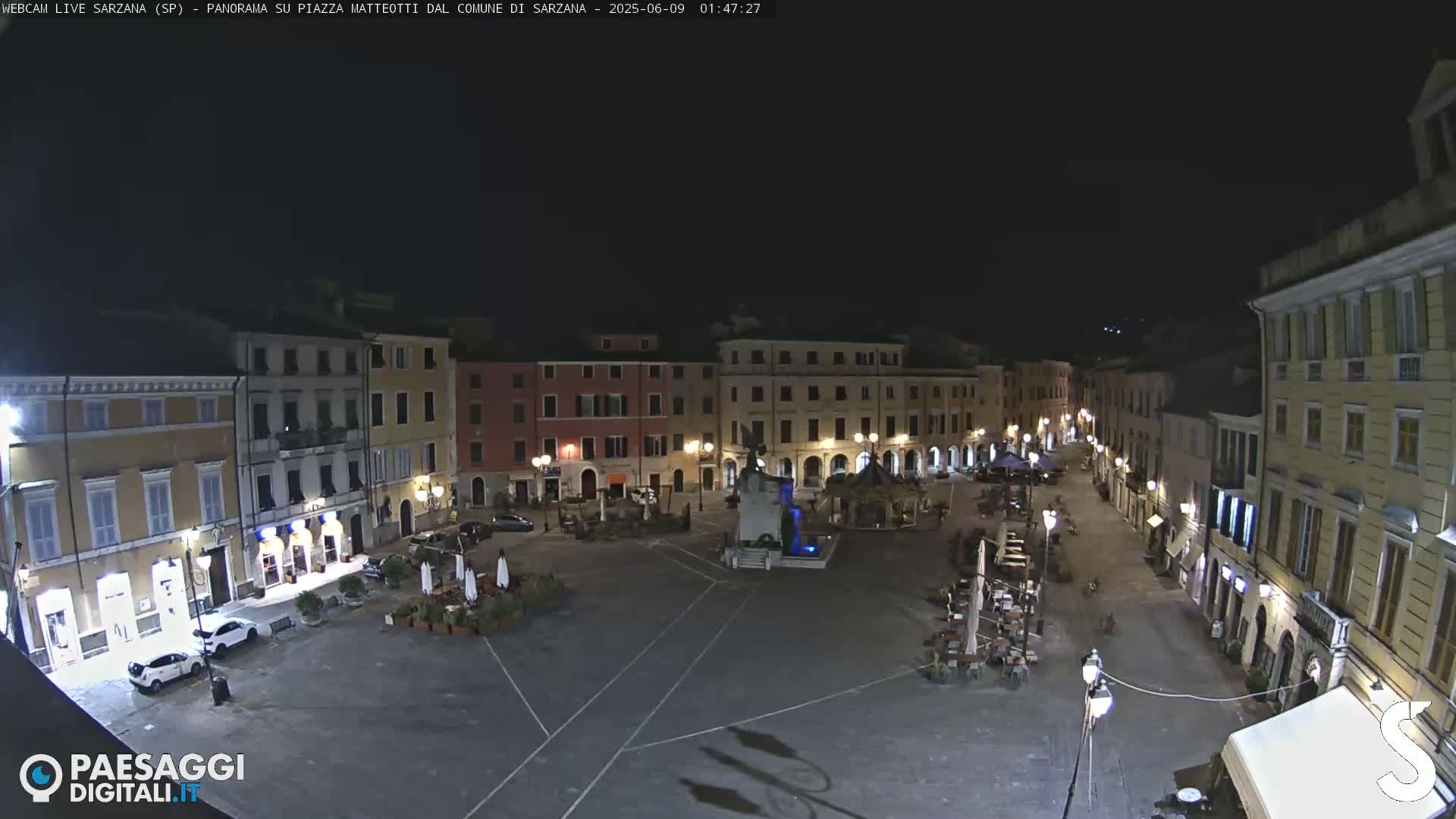 Sarzana, Piazza Matteotti Square Live Cam - La Spezia, Liguria, Italy