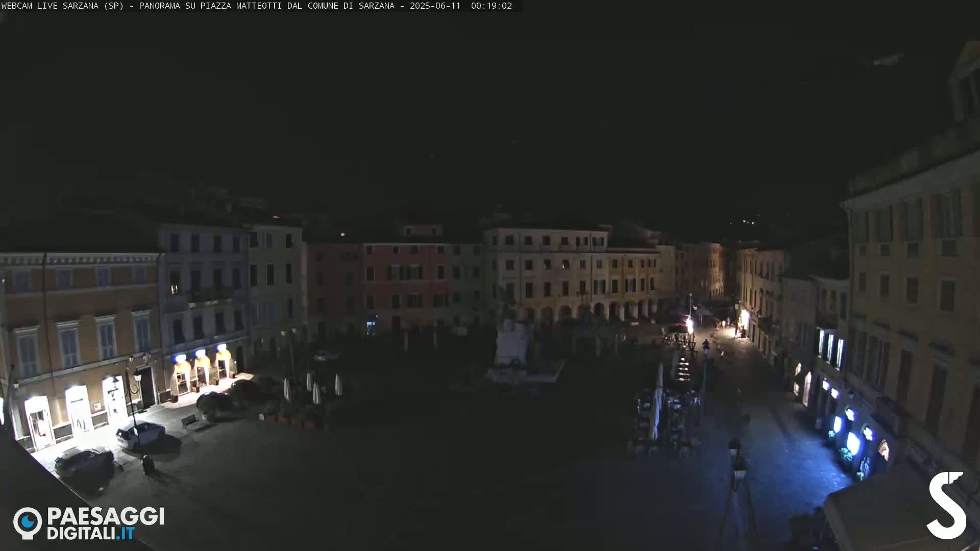 Sarzana, Piazza Matteotti Square Live Cam - La Spezia, Liguria, Italy