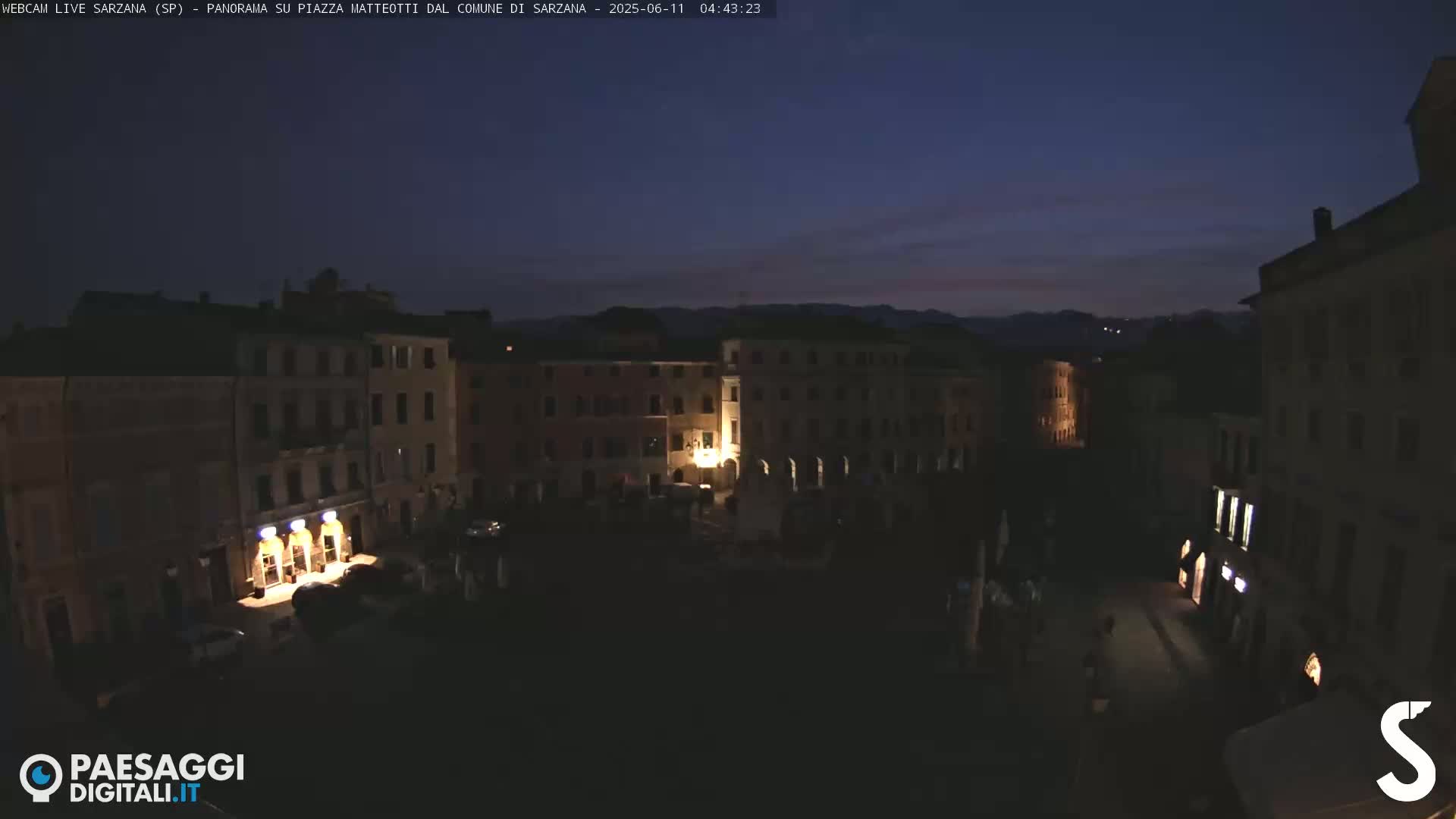Sarzana, Piazza Matteotti Square Live Cam - La Spezia, Liguria, Italy