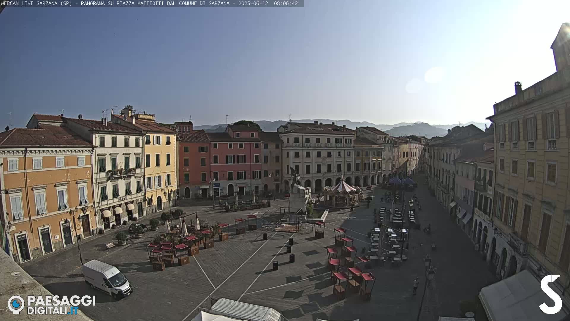 Sarzana, Piazza Matteotti Square Live Cam - La Spezia, Liguria, Italy