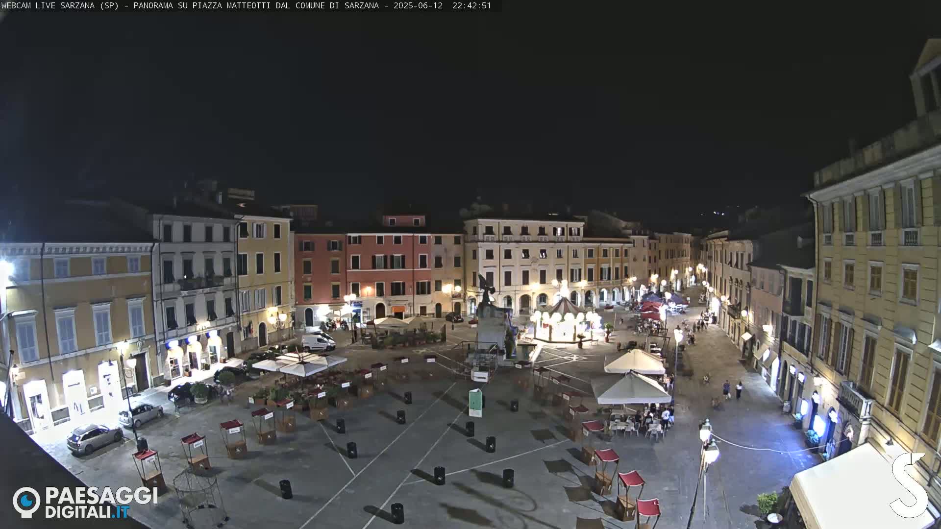 Sarzana, Piazza Matteotti Square Live Cam - La Spezia, Liguria, Italy