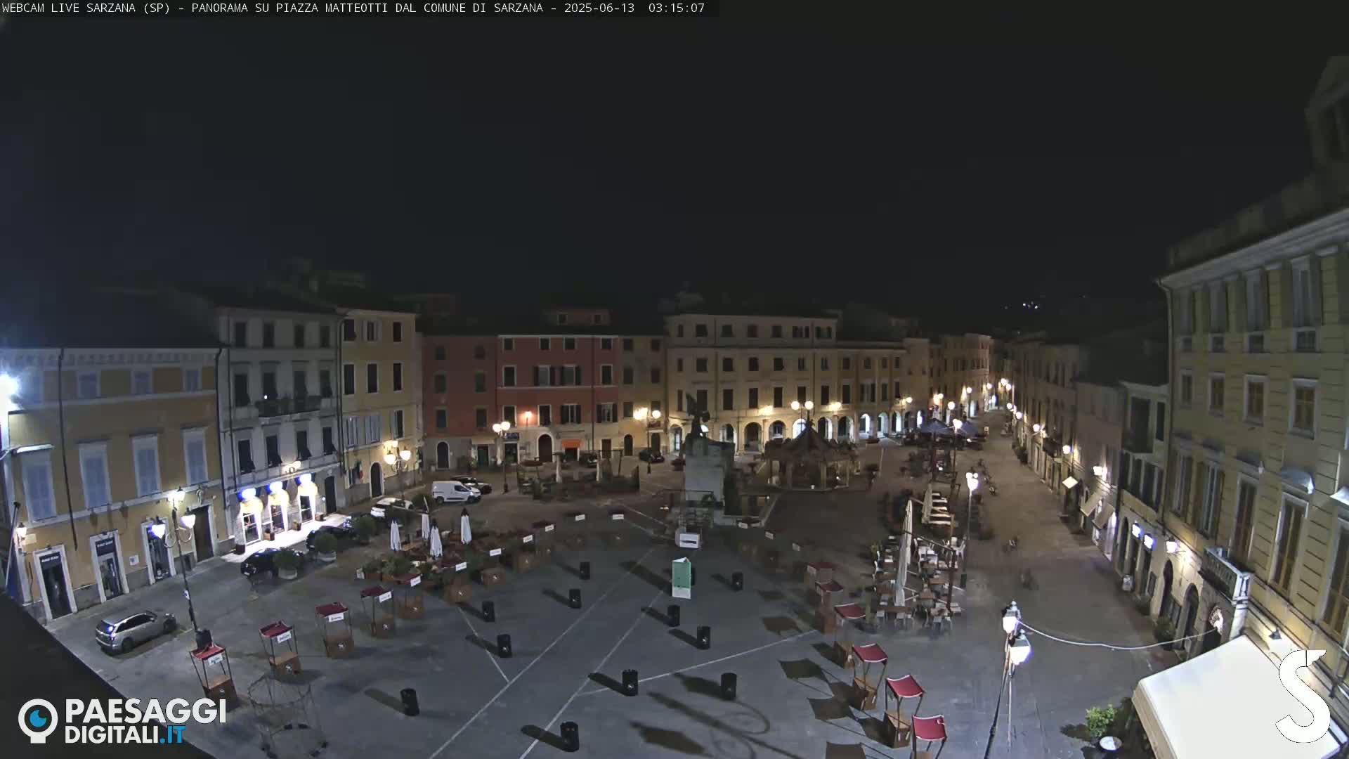 Sarzana, Piazza Matteotti Square Live Cam - La Spezia, Liguria, Italy