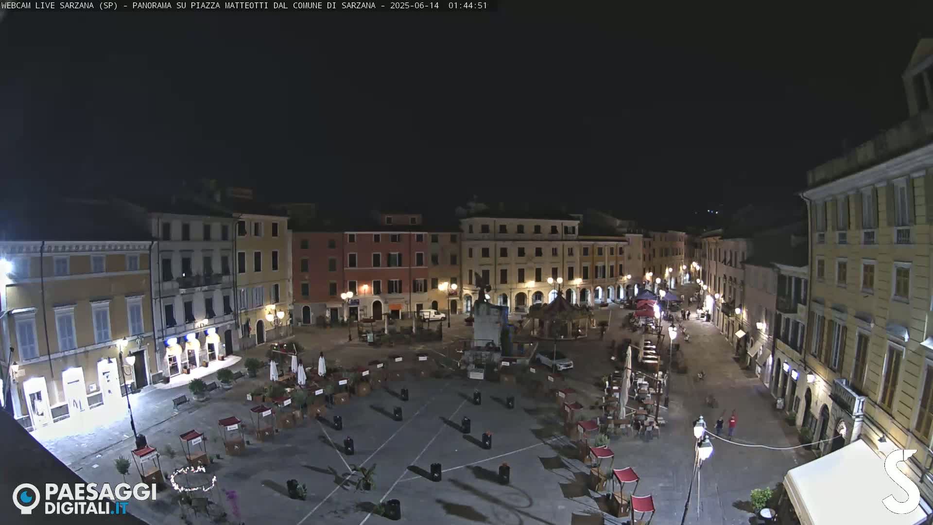 Sarzana, Piazza Matteotti Square Live Cam - La Spezia, Liguria, Italy