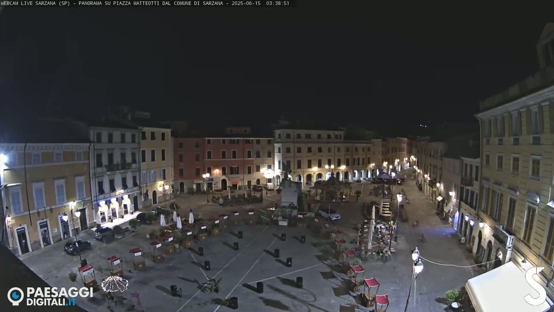 Sarzana, Piazza Matteotti Square Live Cam - La Spezia, Liguria, Italy