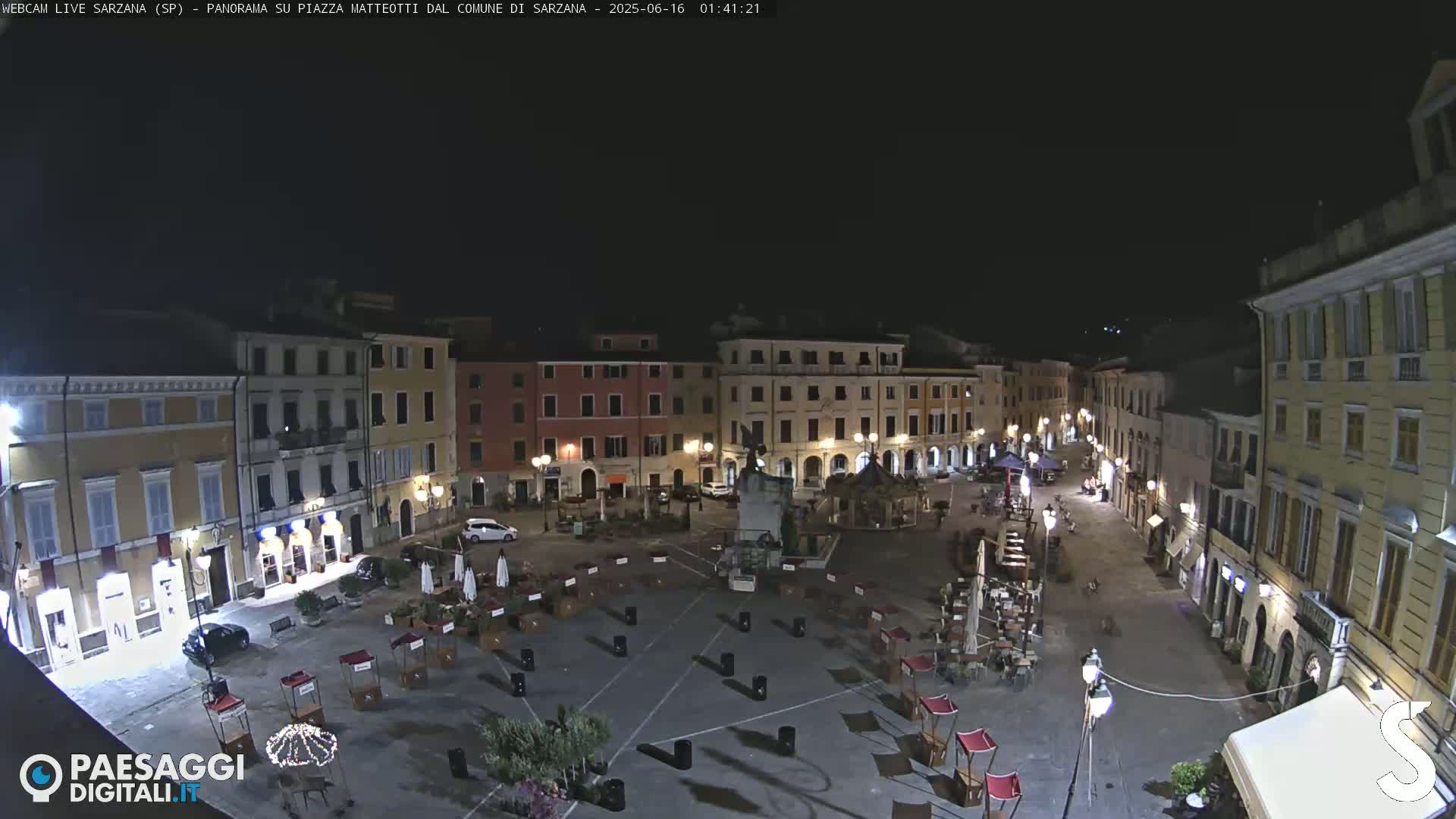 Sarzana, Piazza Matteotti Square Live Cam - La Spezia, Liguria, Italy