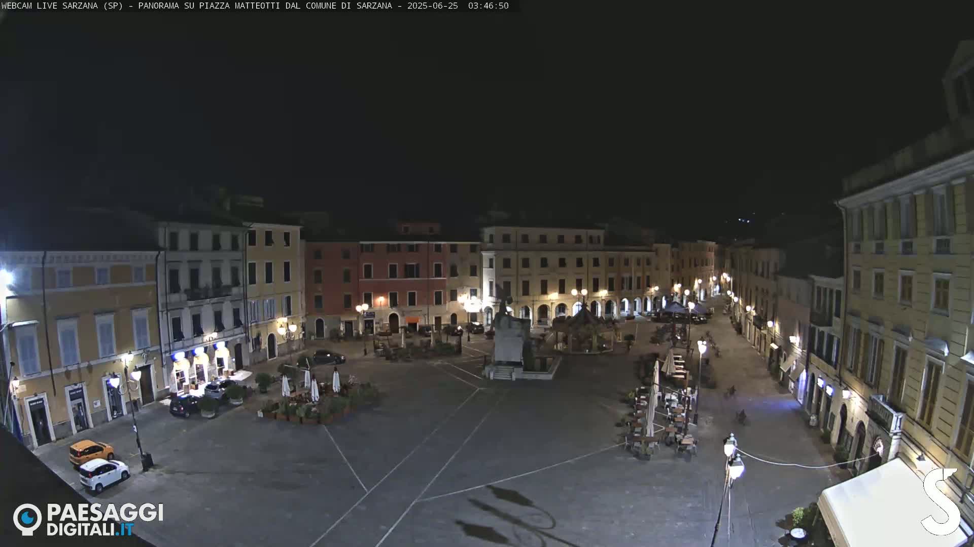 Sarzana, Piazza Matteotti Square Live Cam - La Spezia, Liguria, Italy