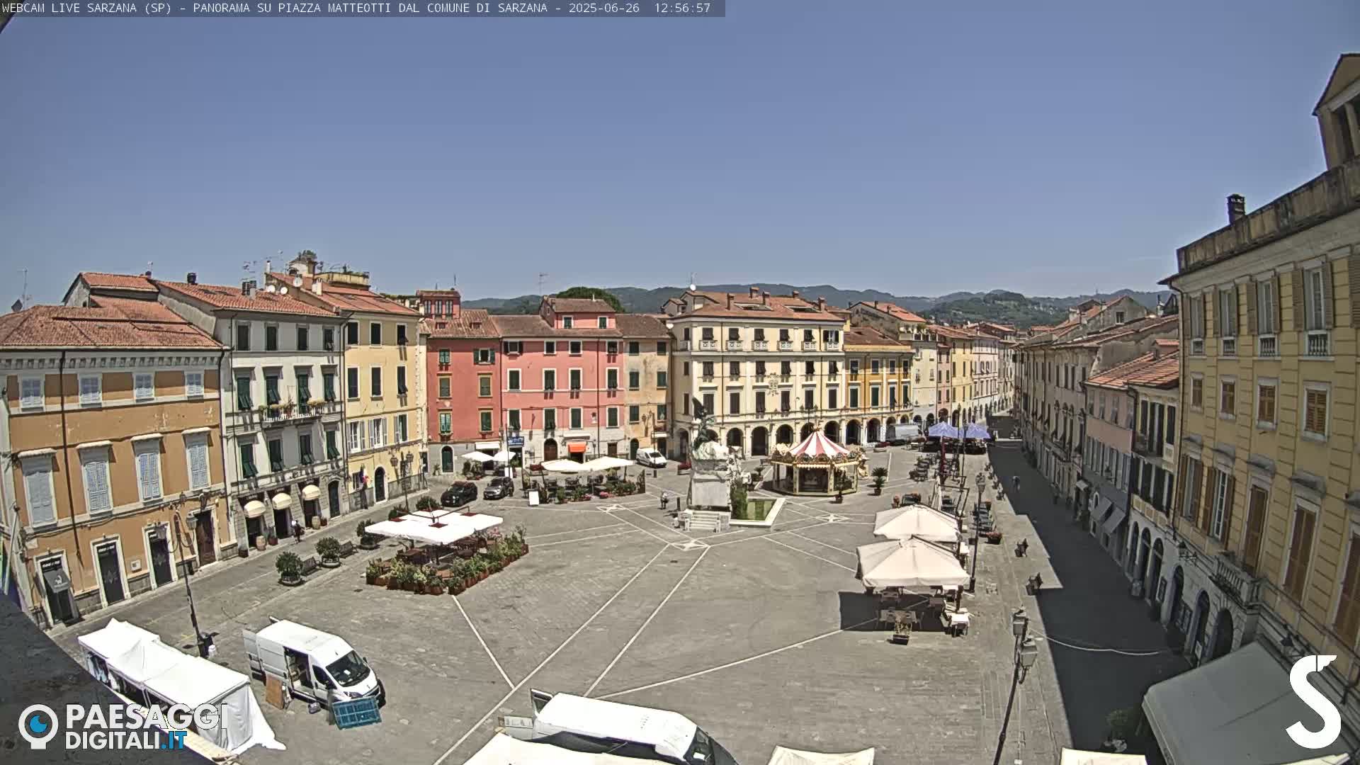 Sarzana, Piazza Matteotti Square Live Cam - La Spezia, Liguria, Italy
