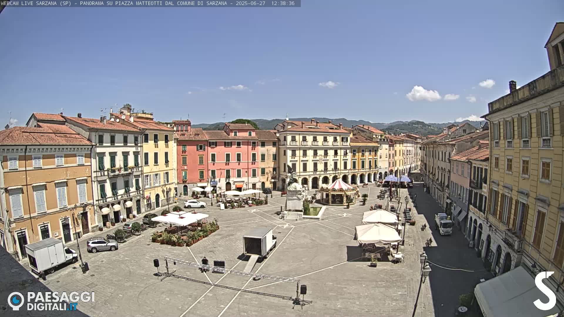 Sarzana, Piazza Matteotti Square Live Cam - La Spezia, Liguria, Italy