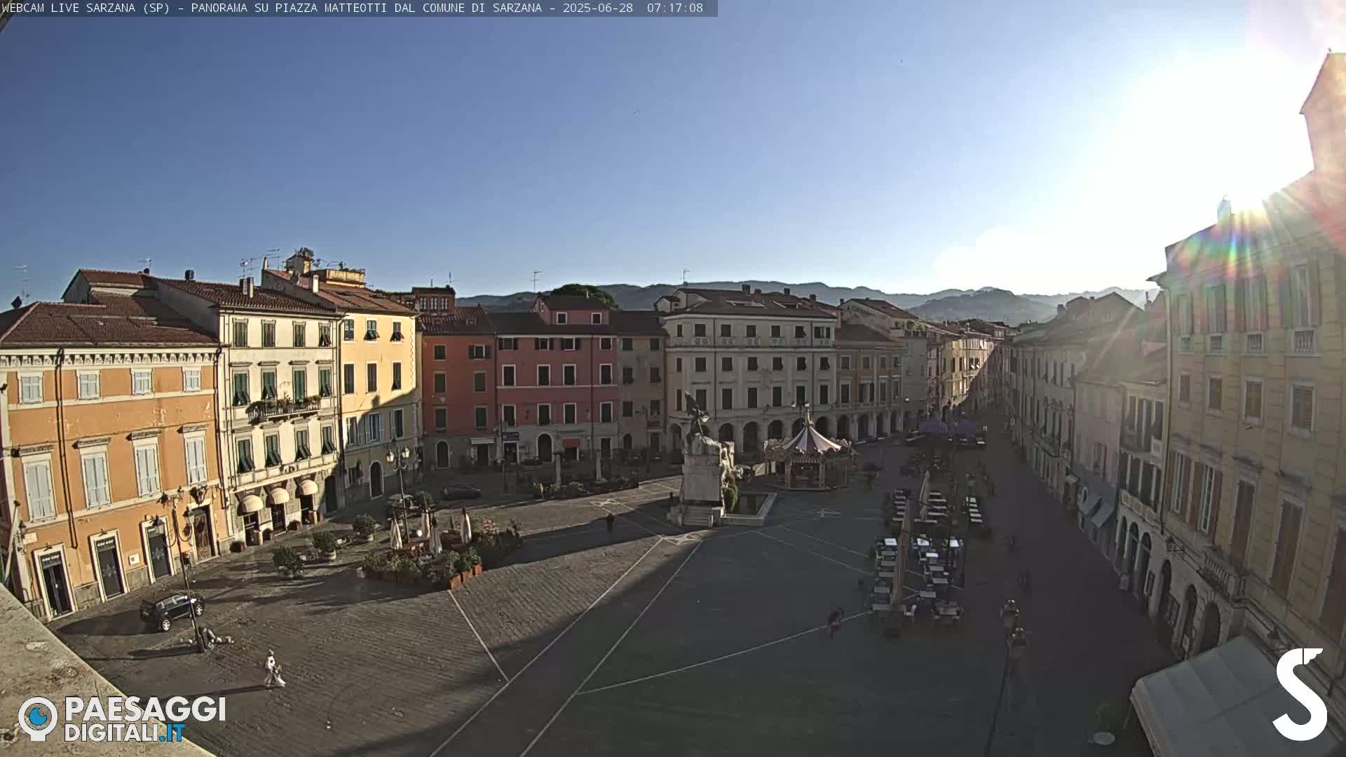 Sarzana, Piazza Matteotti Square Live Cam - La Spezia, Liguria, Italy