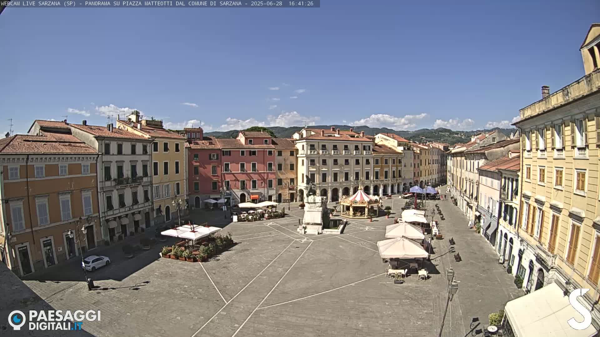 Sarzana, Piazza Matteotti Square Live Cam - La Spezia, Liguria, Italy