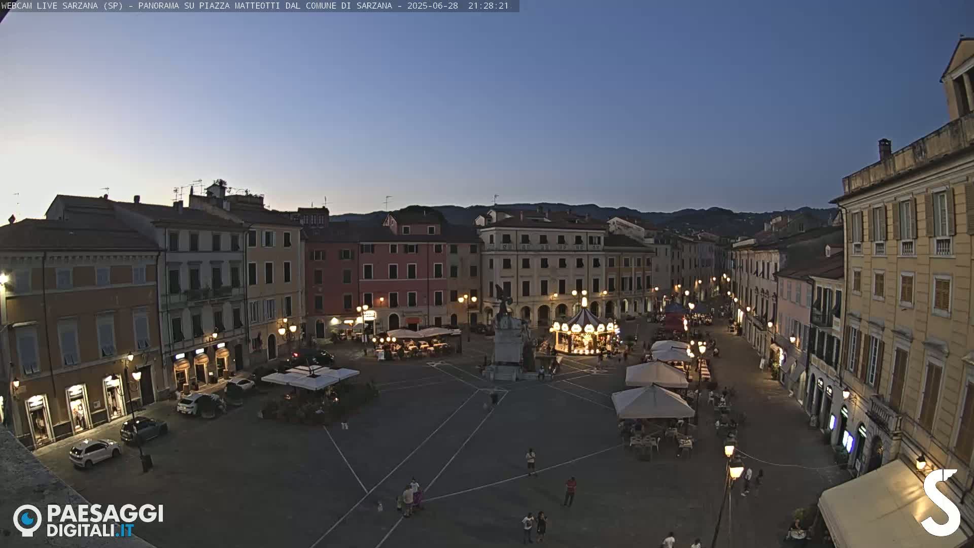 Sarzana, Piazza Matteotti Square Live Cam - La Spezia, Liguria, Italy