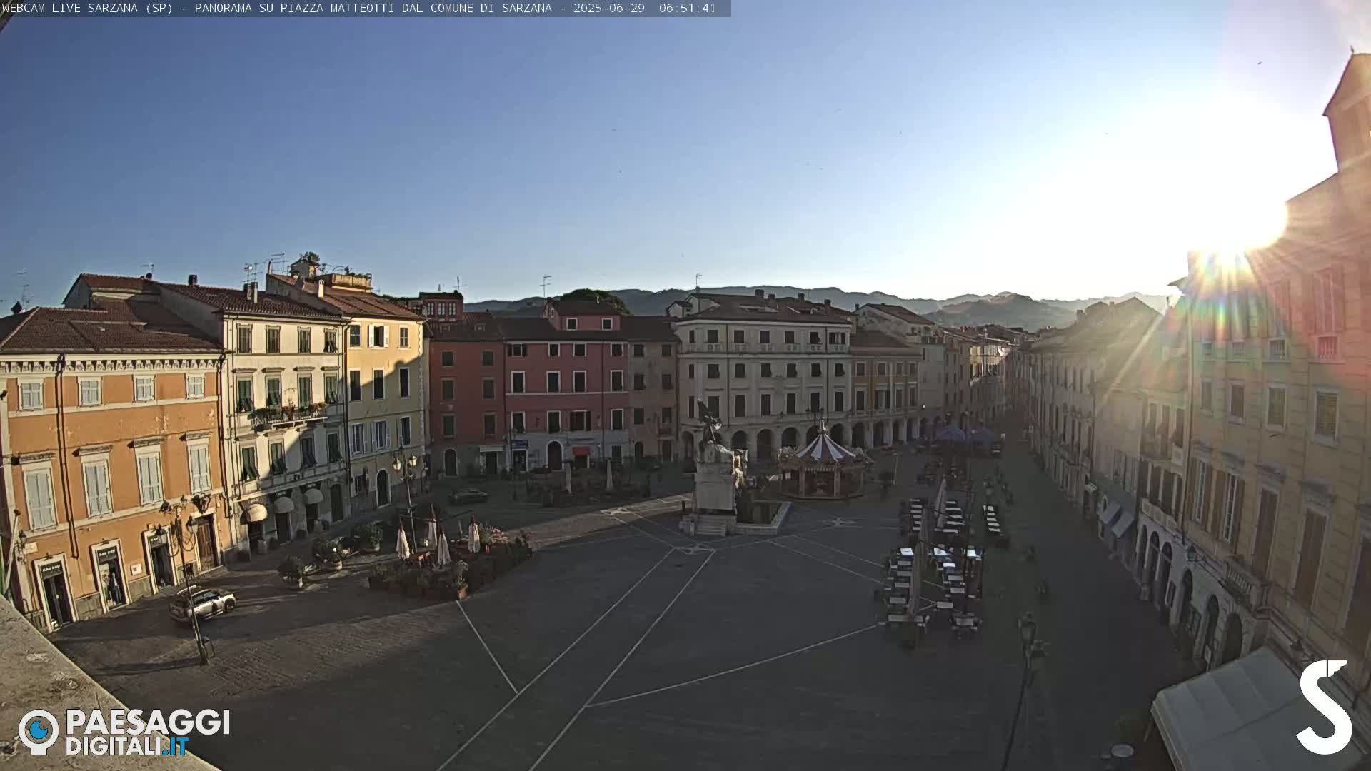 Sarzana, Piazza Matteotti Square Live Cam - La Spezia, Liguria, Italy