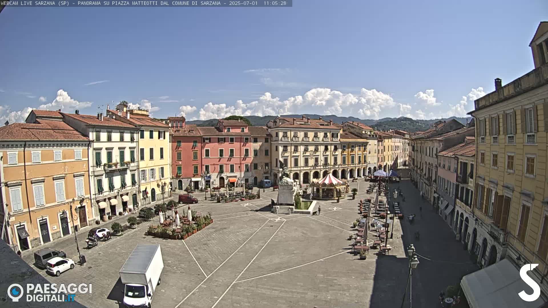 Sarzana, Piazza Matteotti Square Live Cam - La Spezia, Liguria, Italy