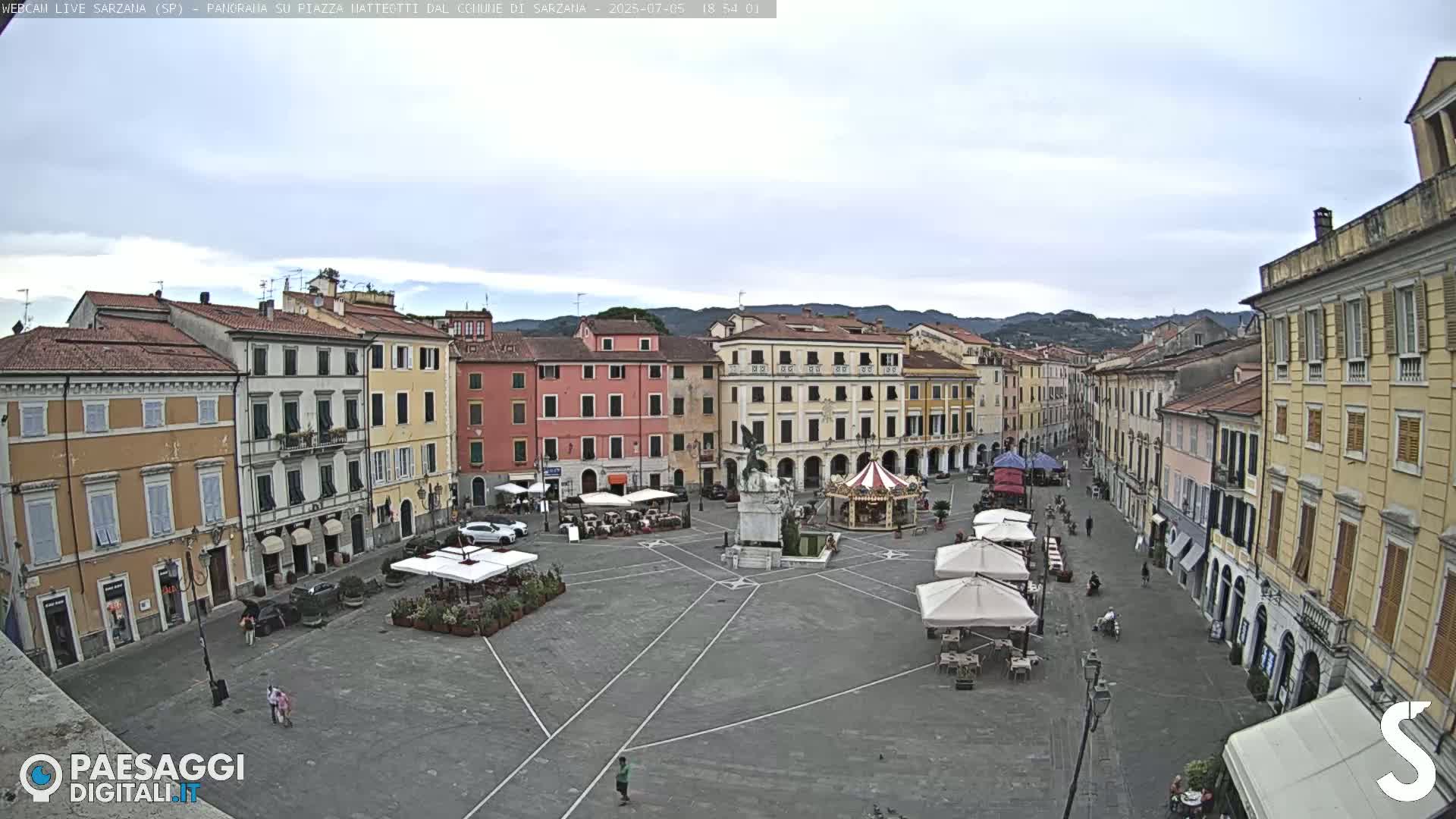 Sarzana, Piazza Matteotti Square Live Cam - La Spezia, Liguria, Italy