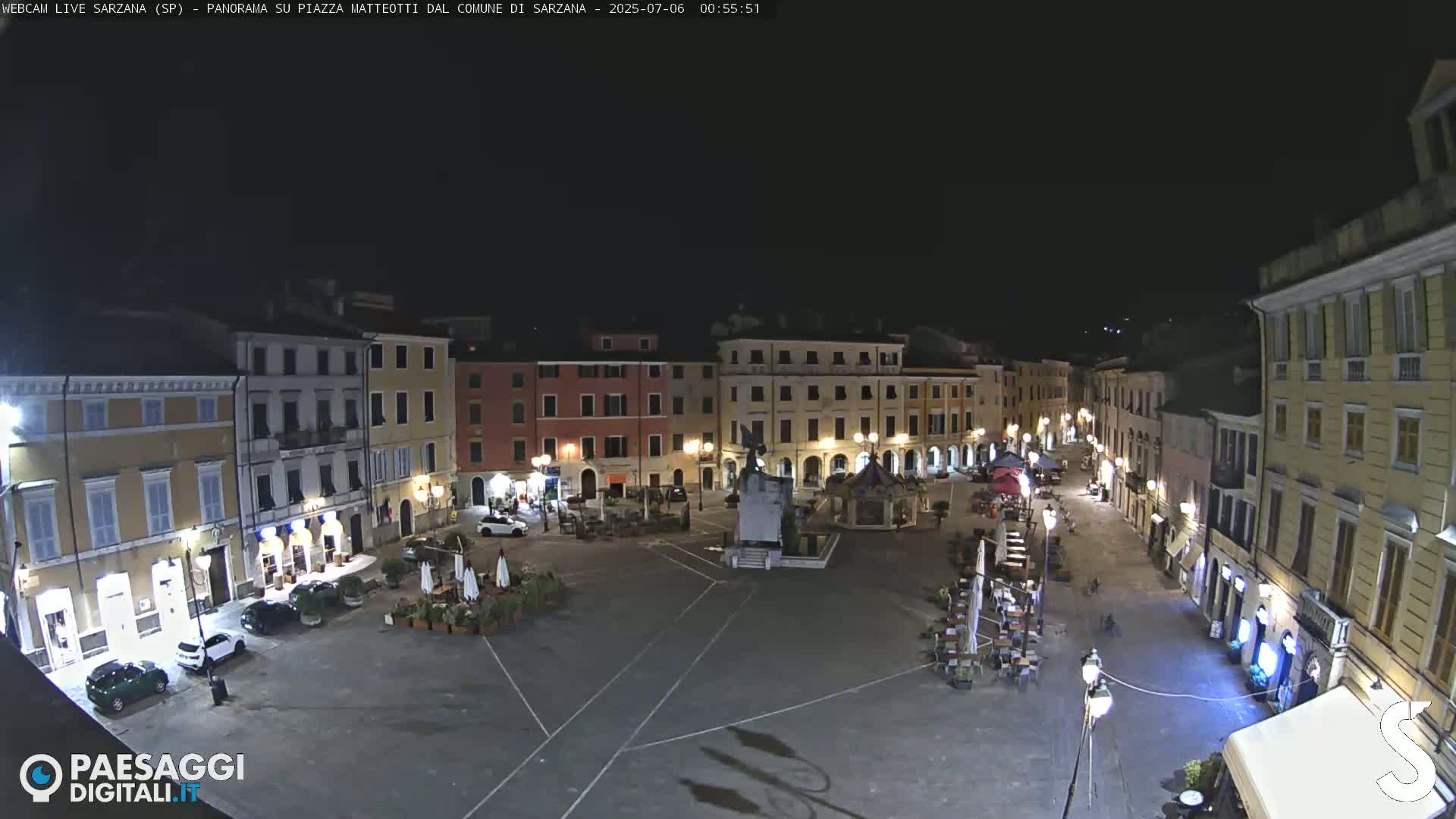 Sarzana, Piazza Matteotti Square Live Cam - La Spezia, Liguria, Italy