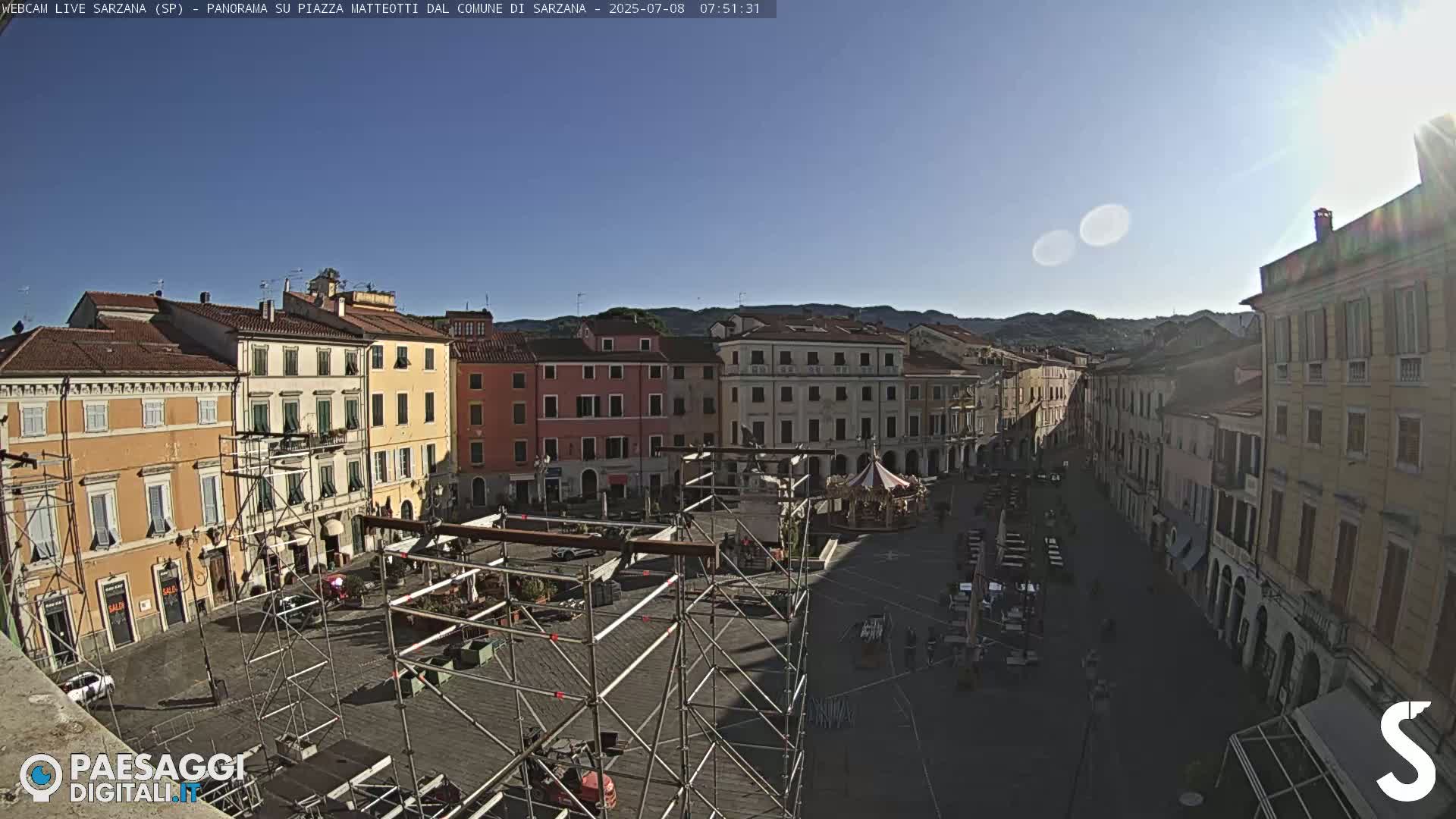 Sarzana, Piazza Matteotti Square Live Cam - La Spezia, Liguria, Italy